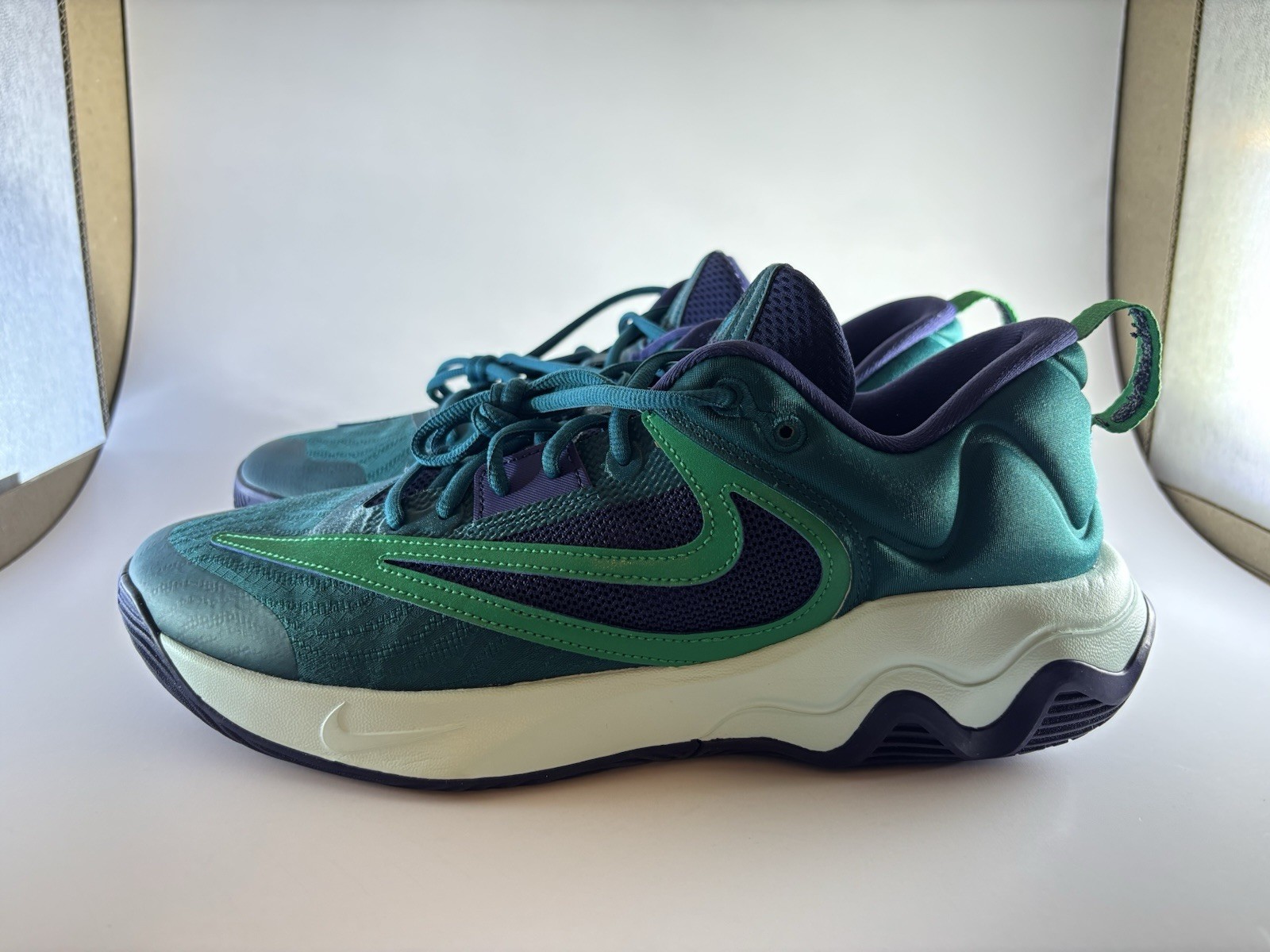 Nike Giannis Immortality 3 ‘Geode Teal Purple’ Basketball New US11 DZ7533-301
