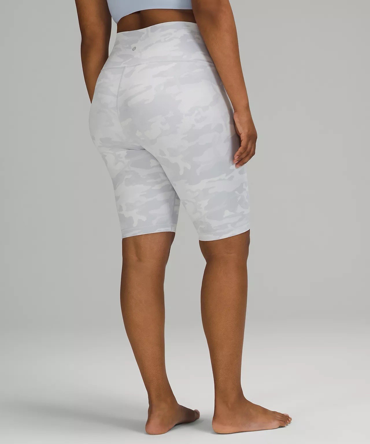 Lululemon Ribbed Wunder Under Short 10″ in Incognito Camo Jacquard Size 6