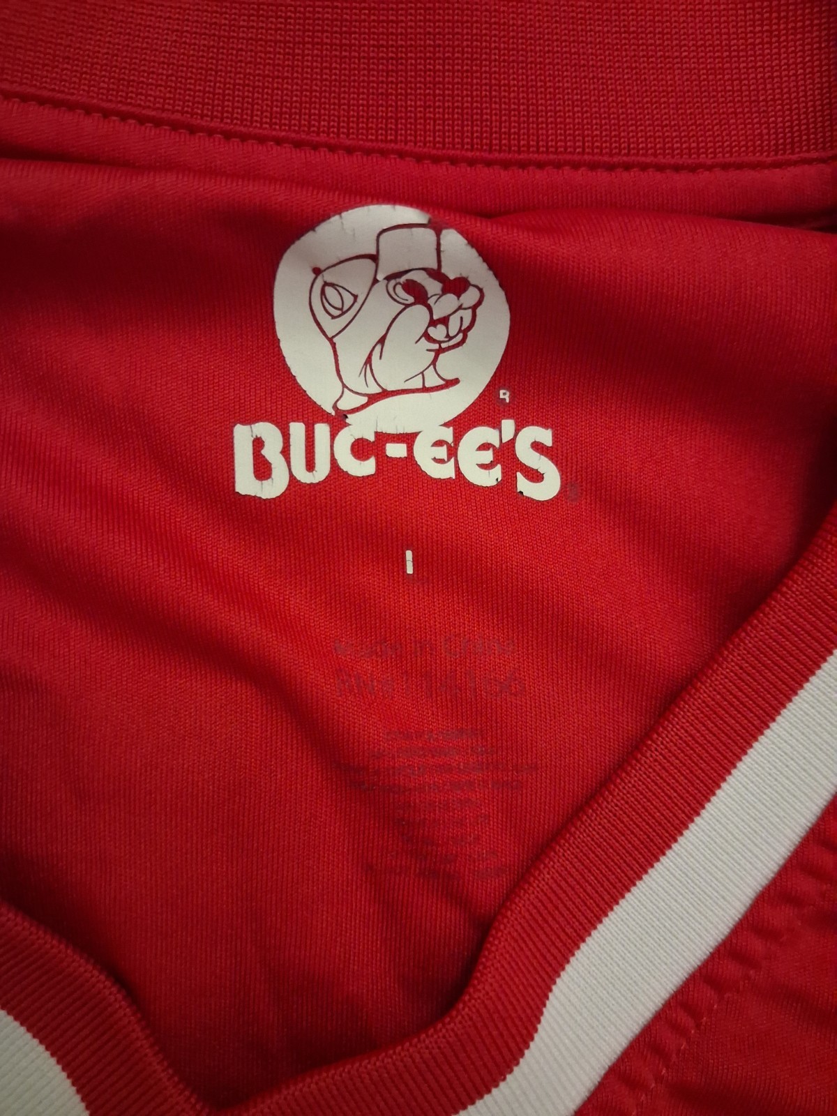Buc-ee’s vintage red & white jersey size L