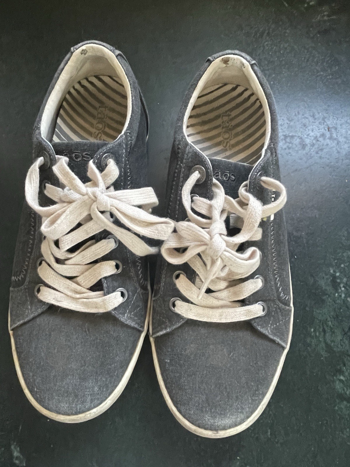 Taos Star women’s Blue/grey Canvas Lace-Up Sneakers Round Toe US 8.5 STA-12844