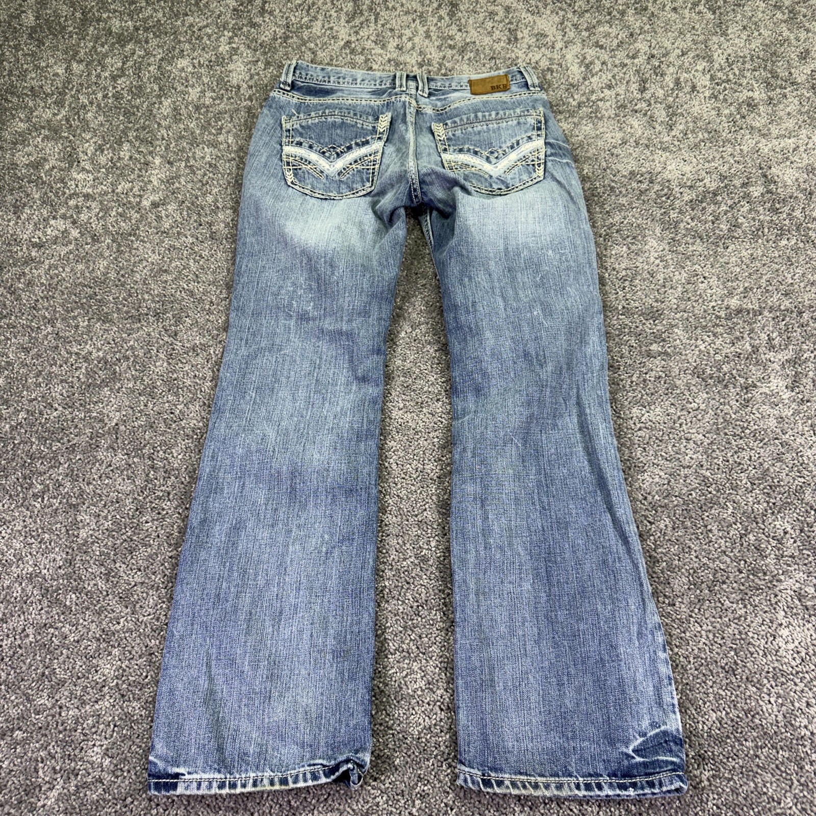BKE Jeans Mens 32×31 Blue Aiden Relaxed Fit Bootcut Medium Wash Denim Work