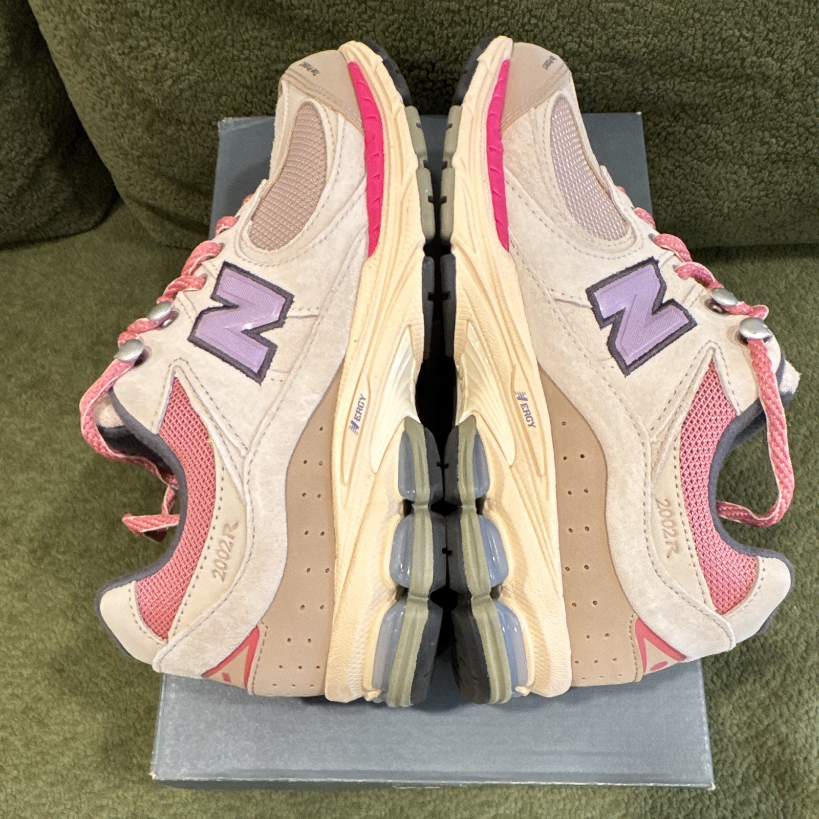 New Balance 2002R Hiking Pack Low Top Suede Sneakers Beige Pink Purple