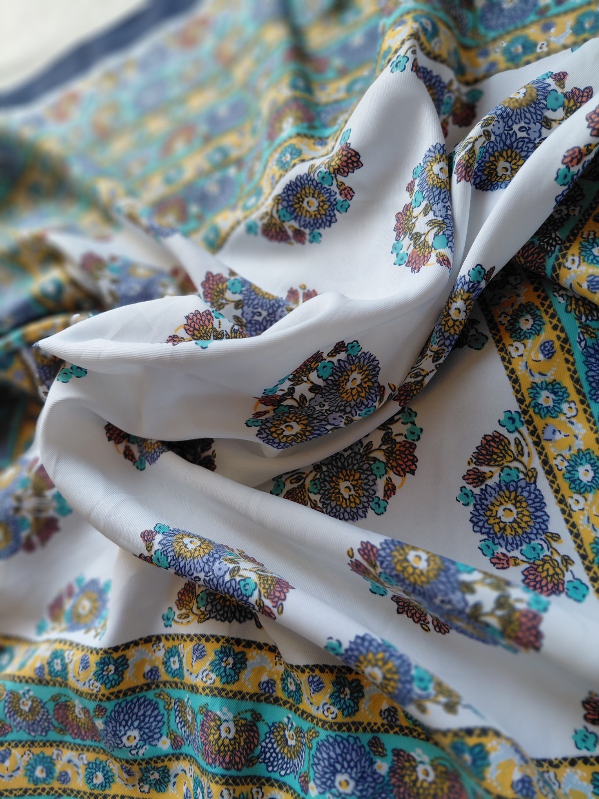 Vintage Blue Floral Medallion Square Scarf Boho Festival Head Wrap Neckerchief