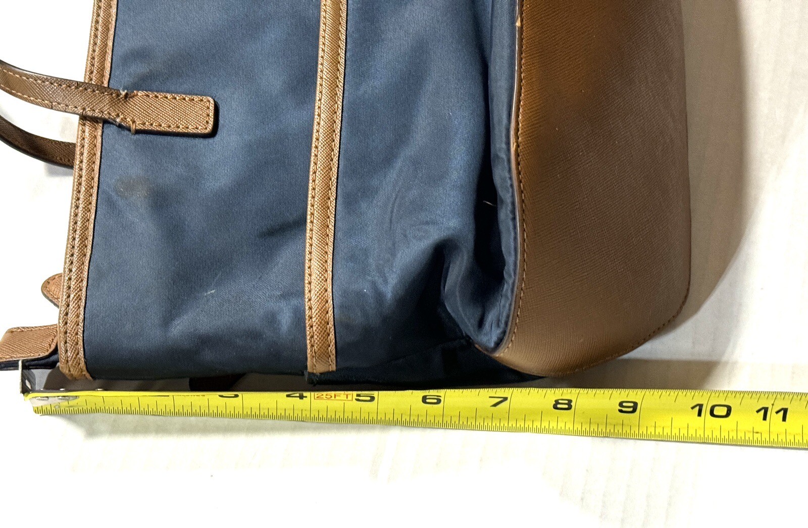 Michael Kors Purse Navy Kempton Tote Bag See Some Damage And Wear In Pictures