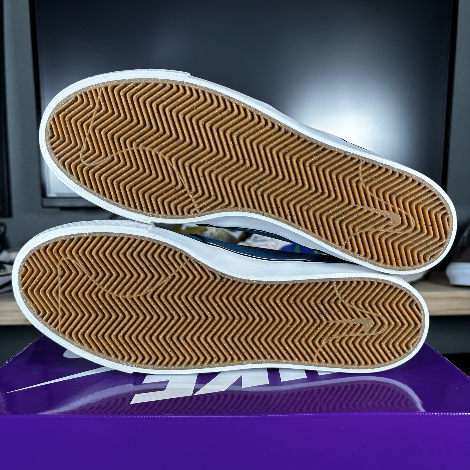 Size 9.5 – Nike Zoom Stefan Janoski OG+ SB Blue Force Campfire Orange