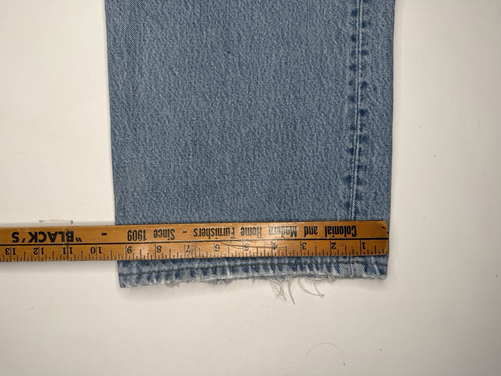 Vintage Levi’s 501 Straight Leg Made In USA Denim Jeans | 45 x 30*