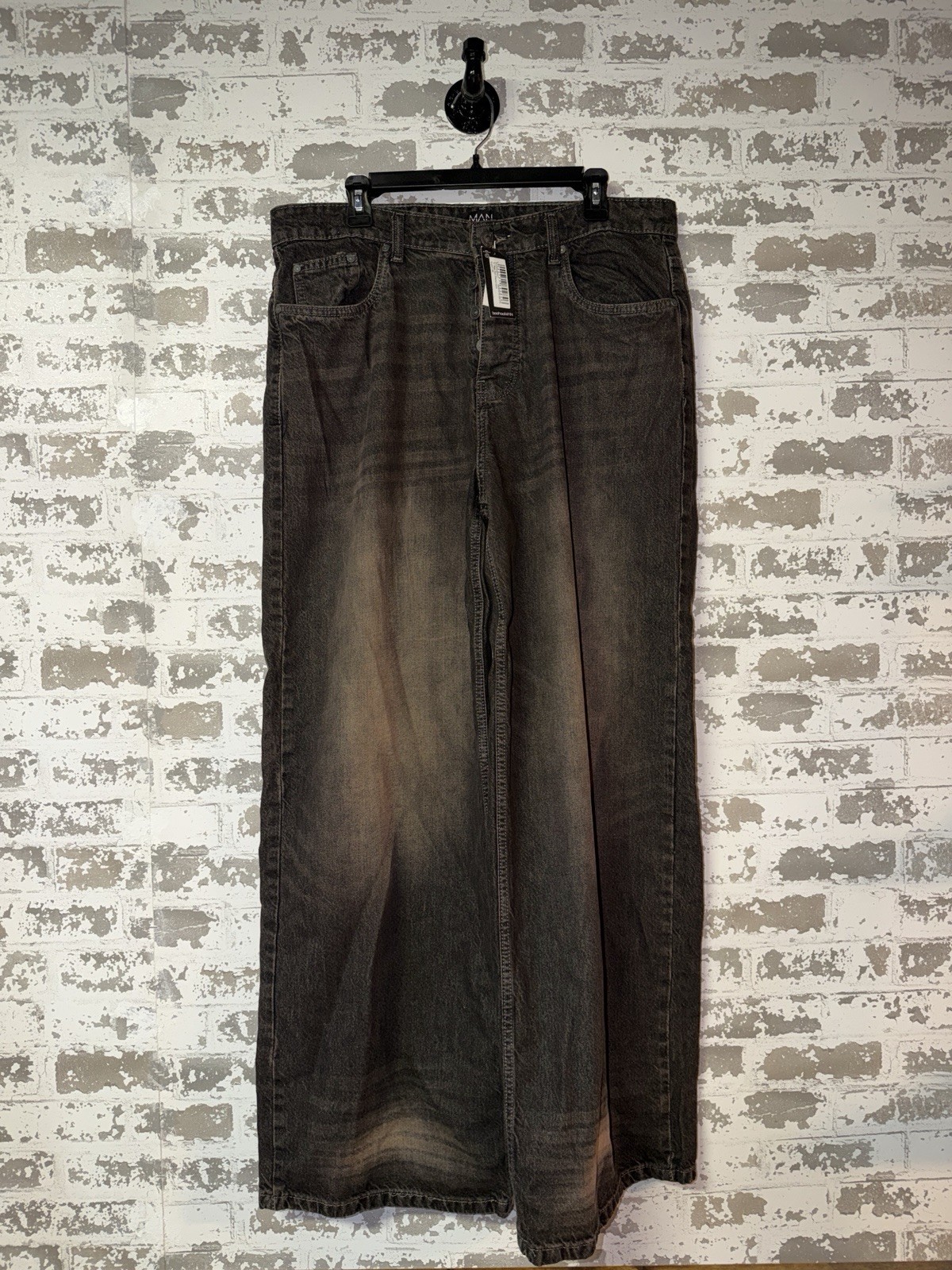 NWT! BoohooMAN Tall Baggy Rigid Washed Jeans – Brown – Size 36