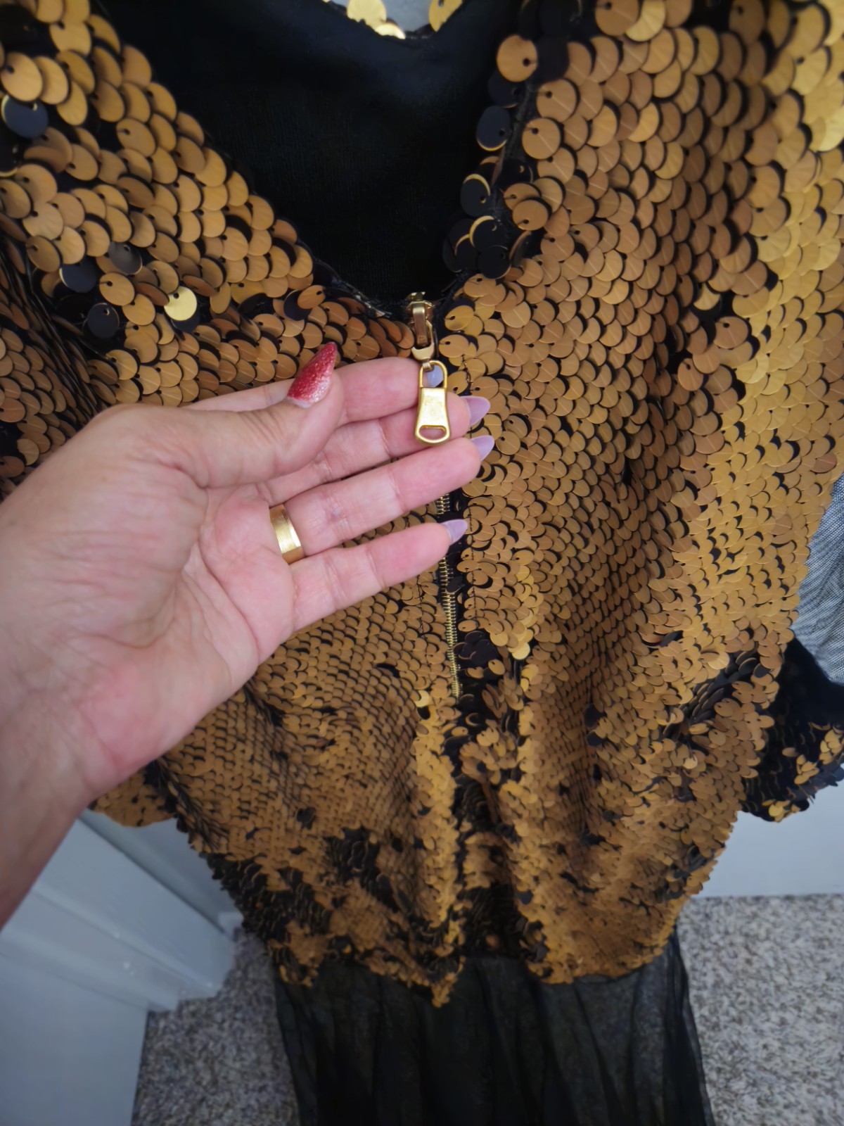 Luxury Gold Black Sequin Evening Gown Sheer Mesh Train Long Sleeve V Neck NWT EU