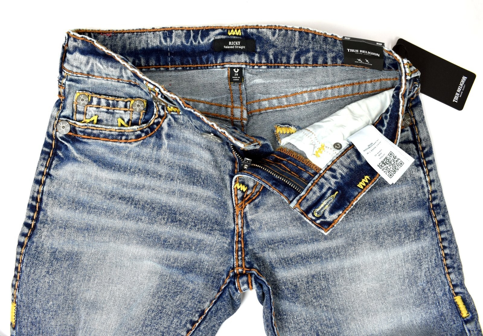 True Religion Men’s Ricky Medium Wash Relaxed Straight Super T Jeans – 107524