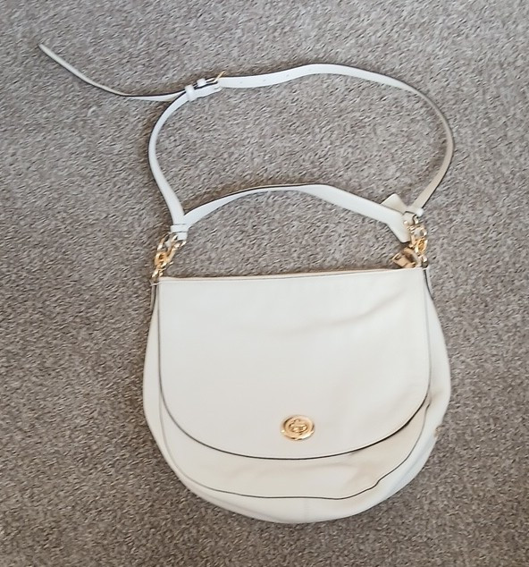 Coach White Pebbled Crossbody Bag Gold Hardware Zip/Turn Lock Detachable Strap