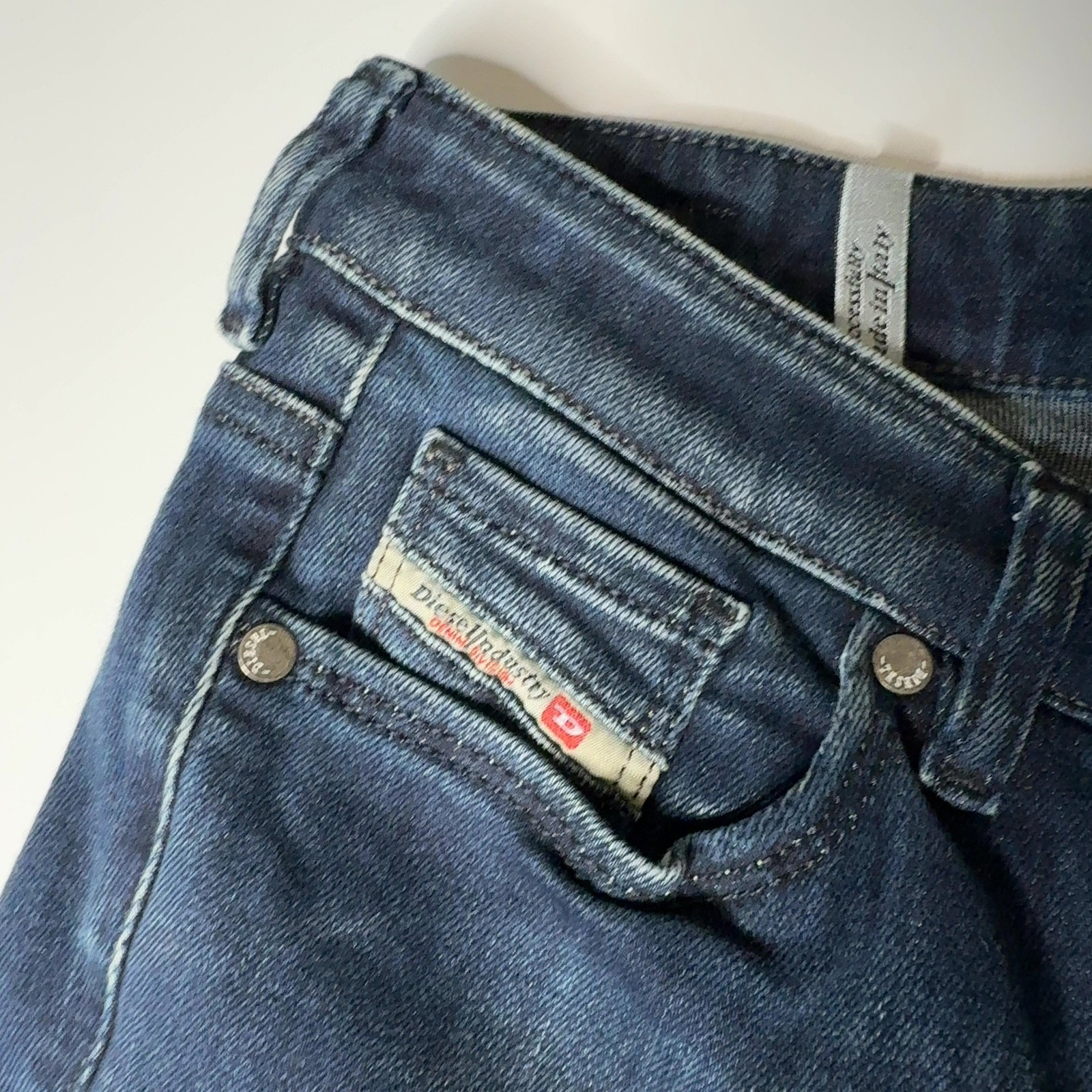 Diesel Doris-B Women’s Jeans Size 27/34 Blue Denim Super Slim Bootcut