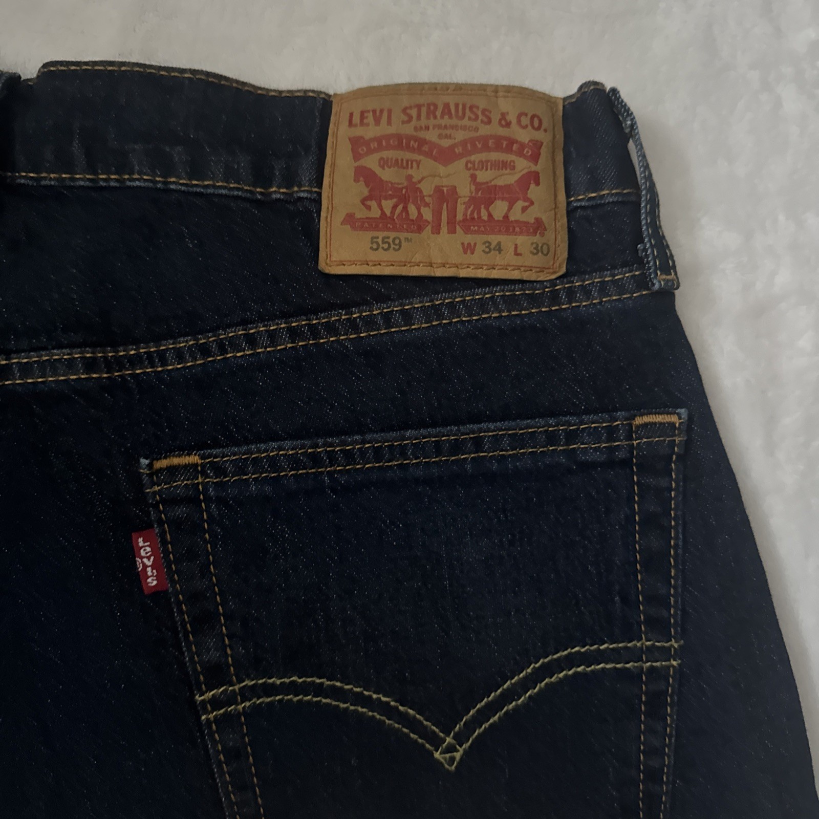levis 559 Relaxed Straight Fit jeans women Size 34/30