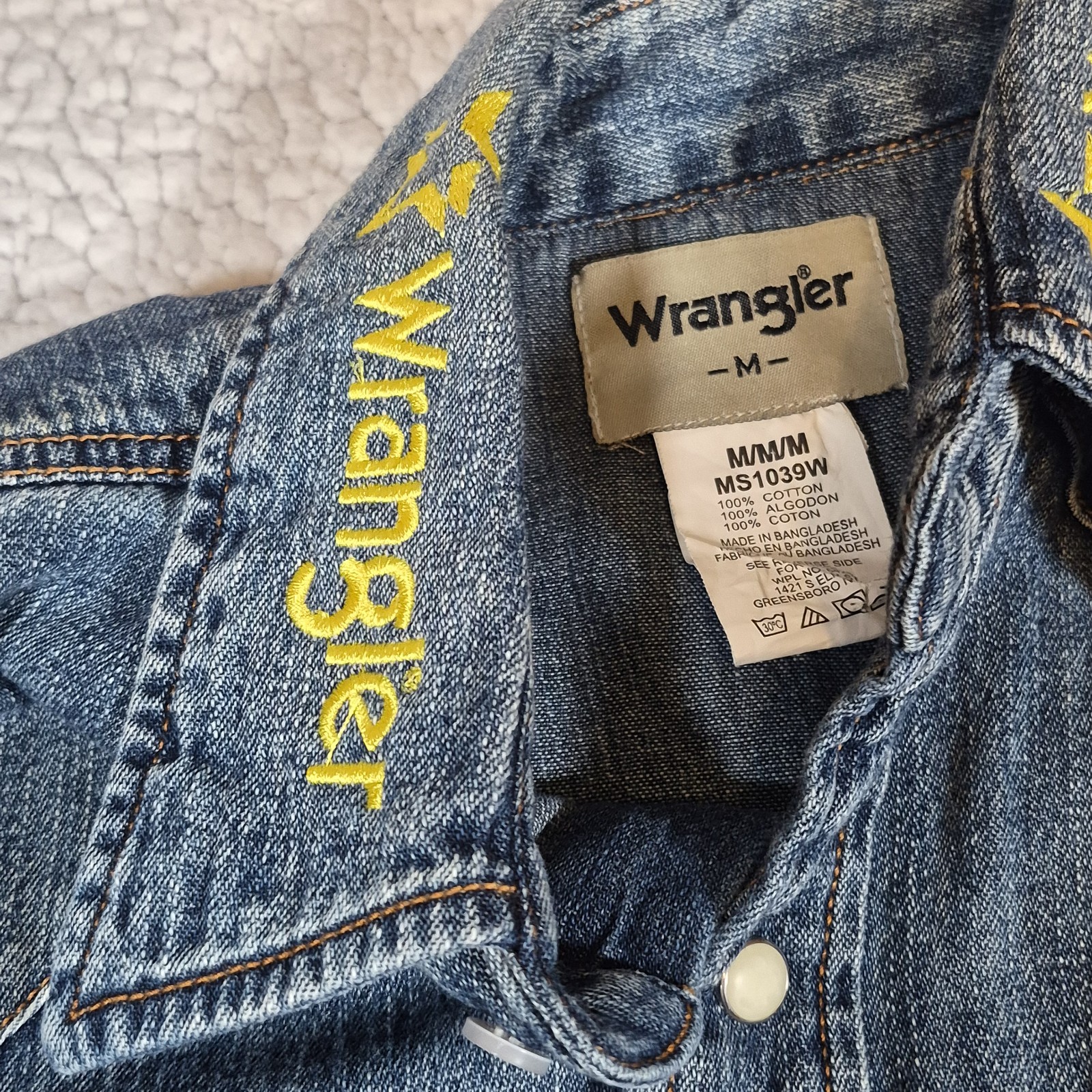 Wrangler Pearl Snap Denim Long Sleeve Shirt Mens Medium American Quarter Horse