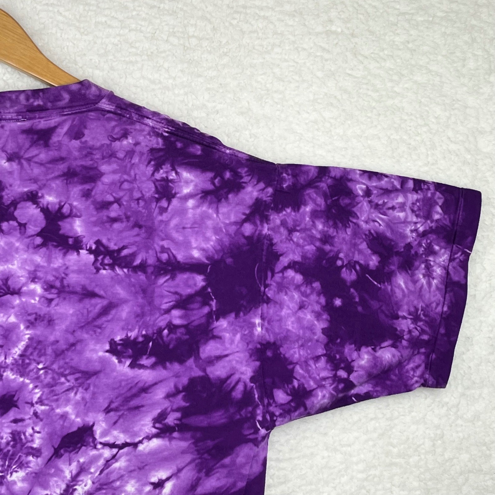 The Mountain Horse Graphic Tie Dye T-Shirt Purple Nature Tee Mens XL