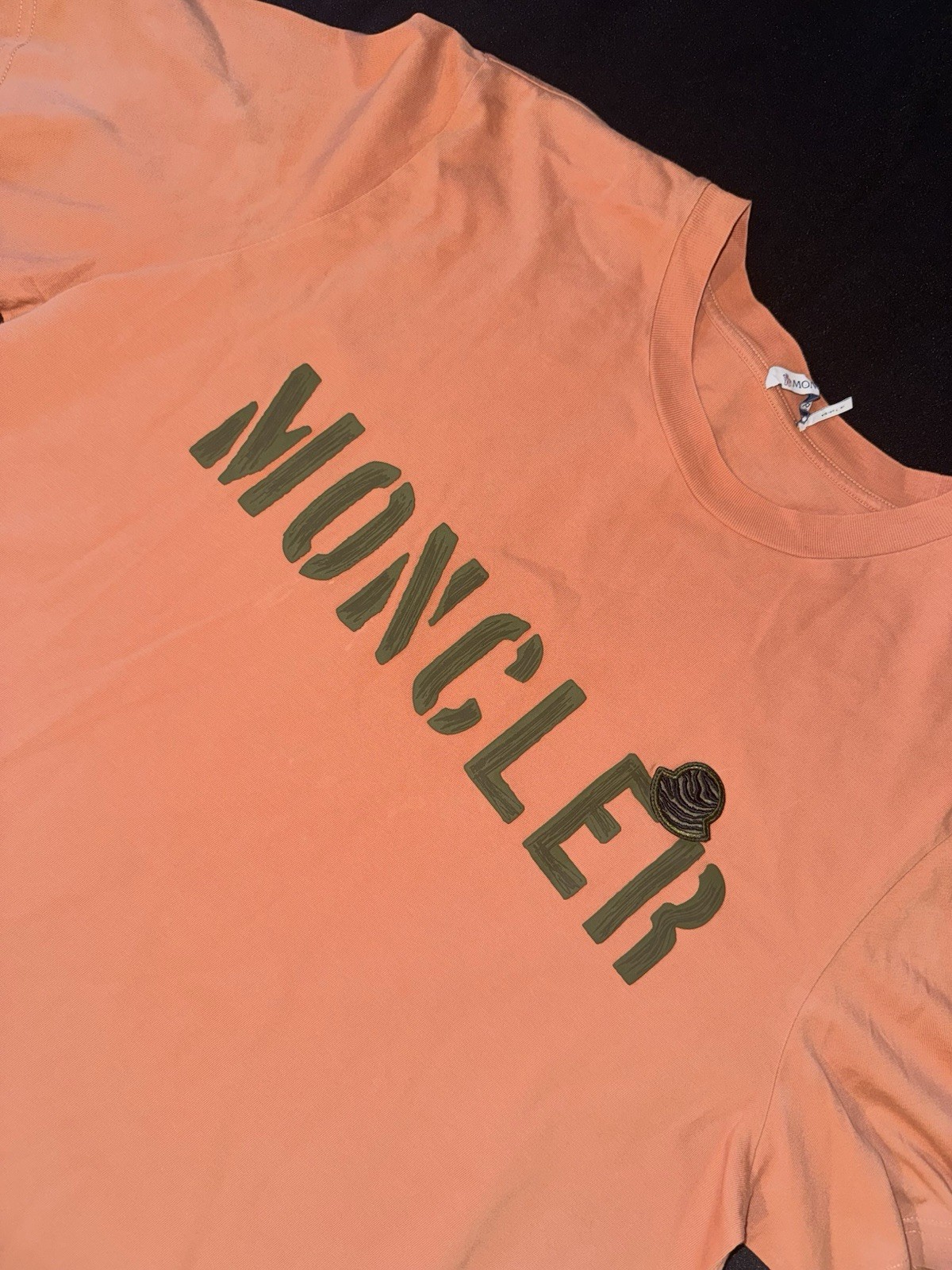 Moncler Logo Orange/ Coral T Shirt Men’s XL Excellent Condition