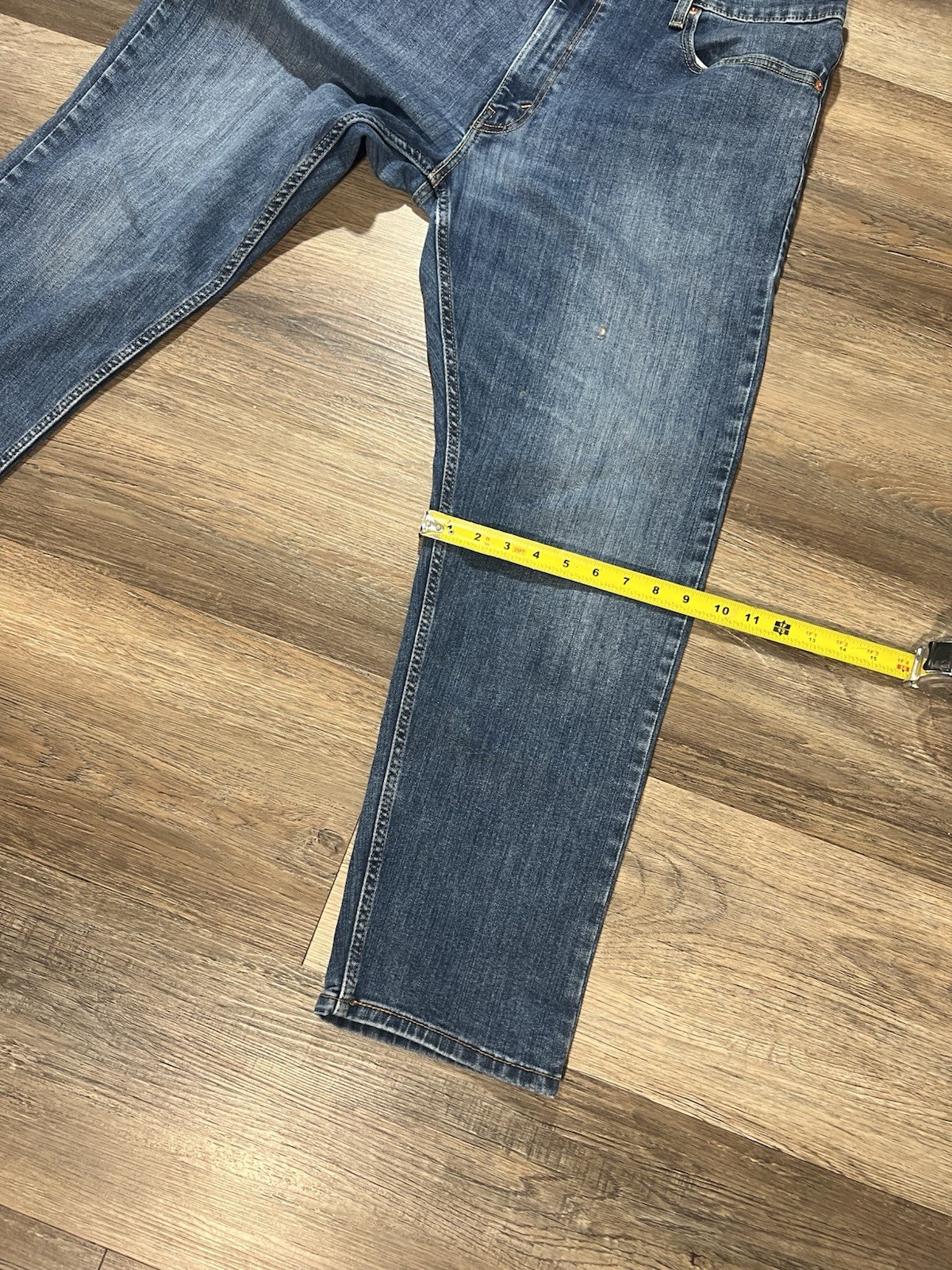 Levi’s 502 Vintage Men’s Blue Medium Wash Tapered Mid Rise 5-Pocket Denim Jeans
