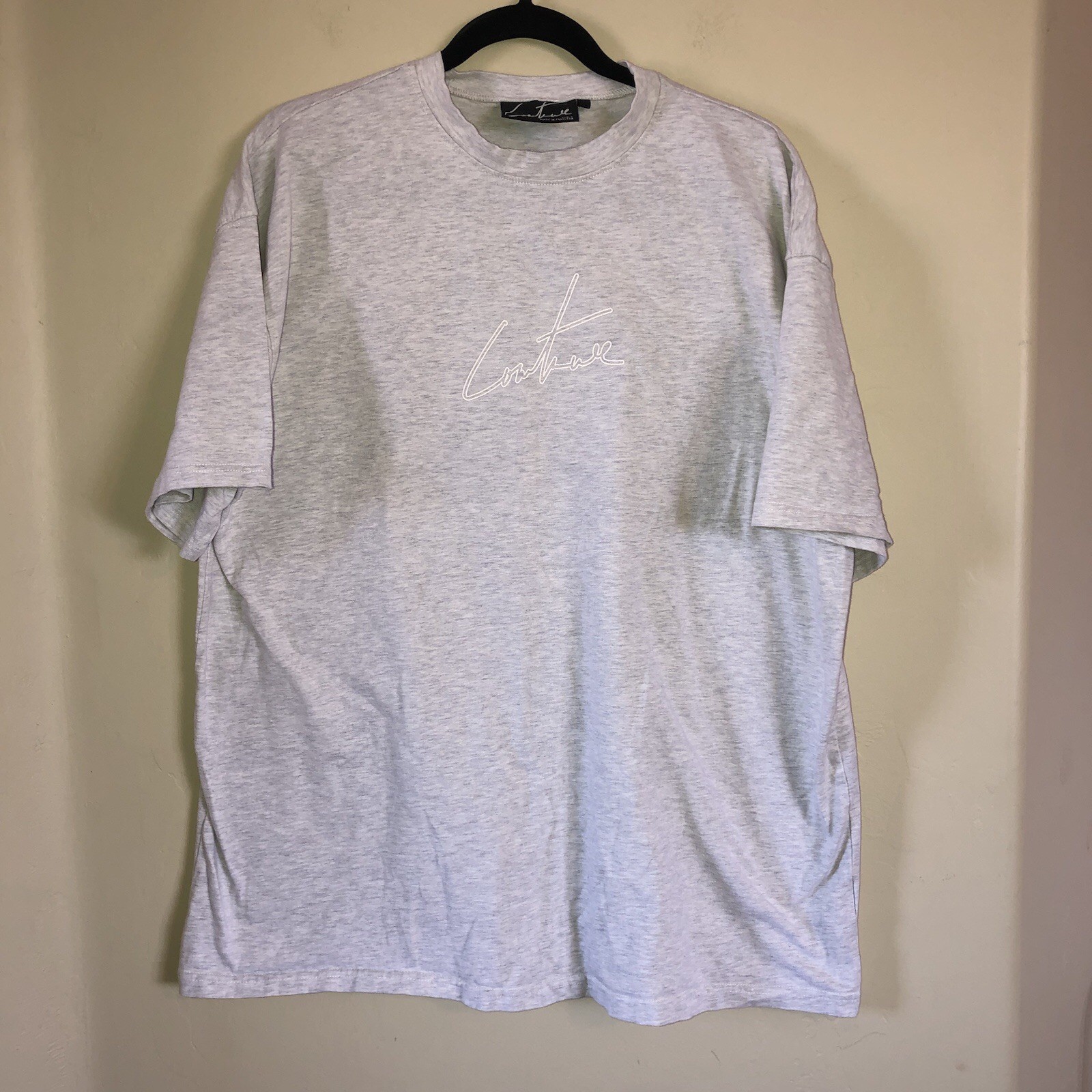 The Couture Club Sz 2XL Light Grey Tee