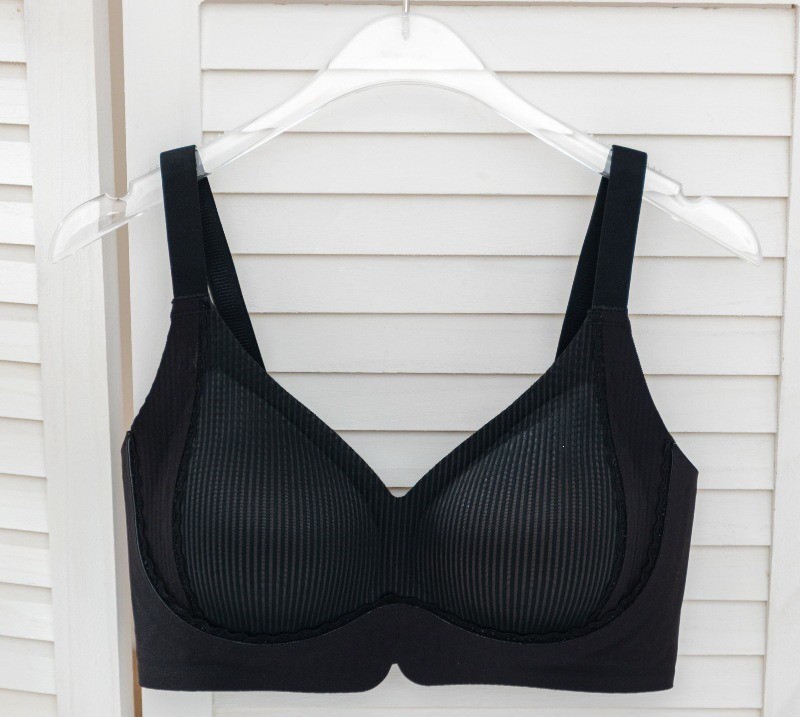 Women Bras Full coverage Seamless thin Solid Sport Plus Size Underwear 99661