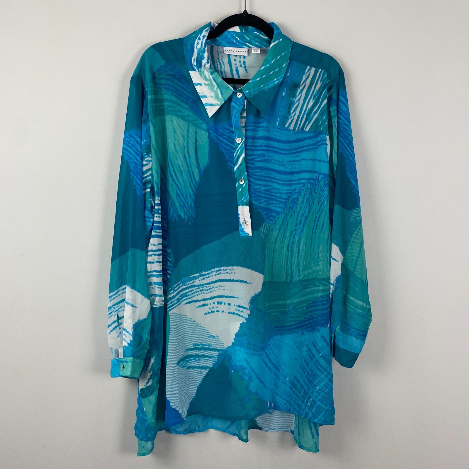Susan Graver Printed Sheer Chiffon Shirt with Hi-Low Hem Aqua Plus 26W A290775