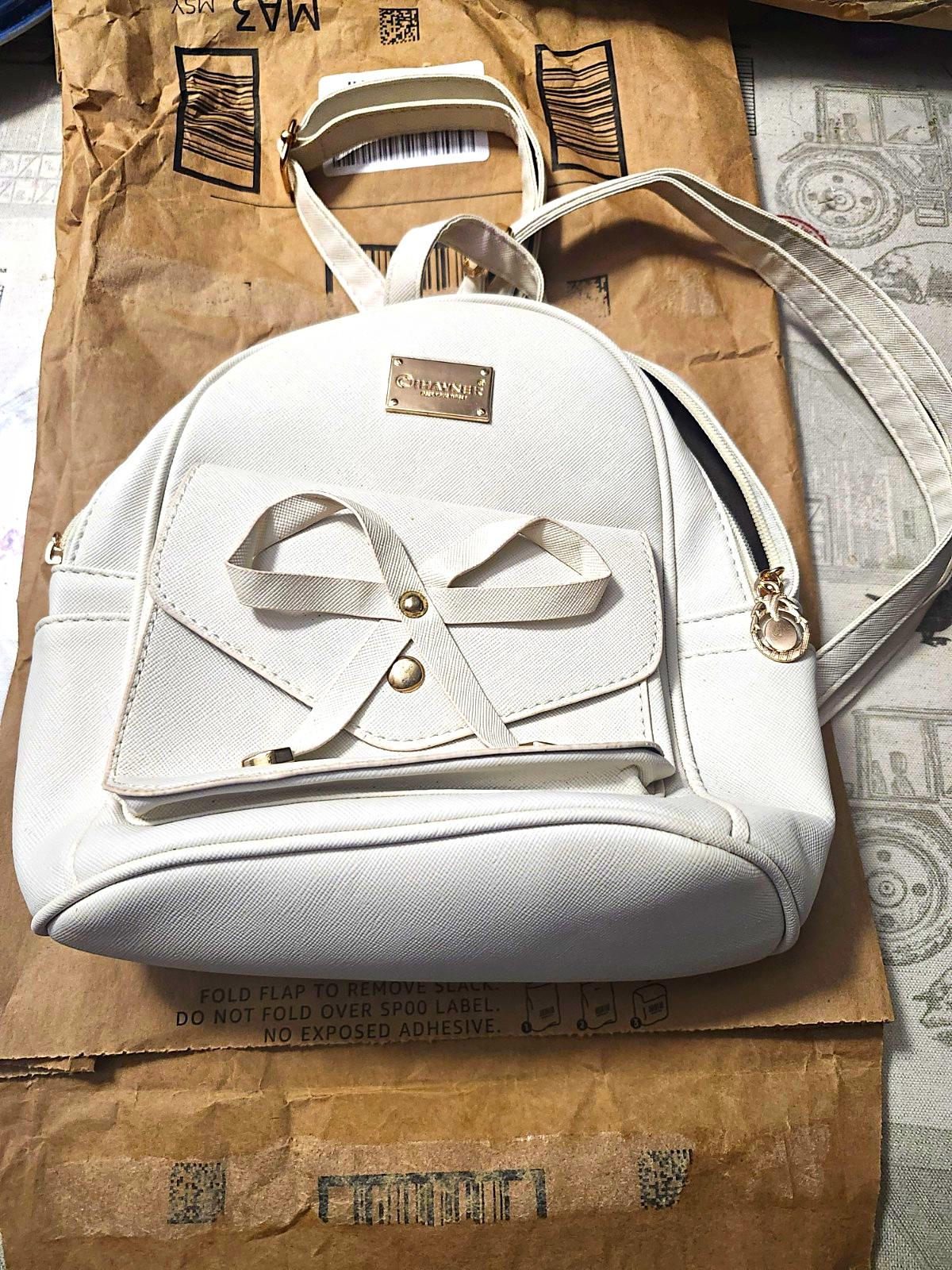Ihayner White Backpack Purse Bow Accent Gold Hardware Adjustable Straps Pockets