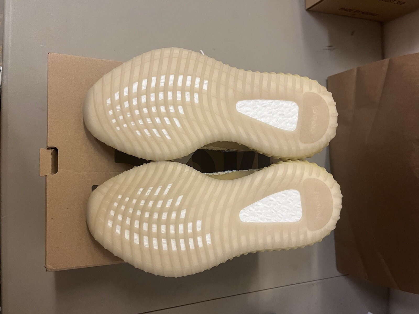 Size 6.5 – adidas Yeezy Boost 350 V2 Low MX Oat