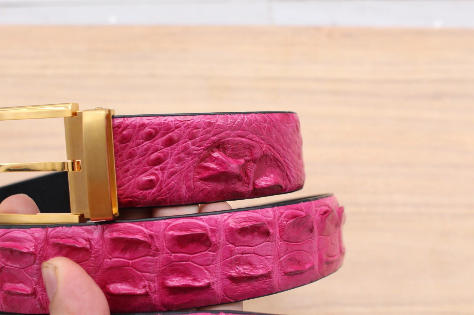 W 1.3 inch -No Jointed Pink Genuine CROC LEATHER Skin Men’s Belt