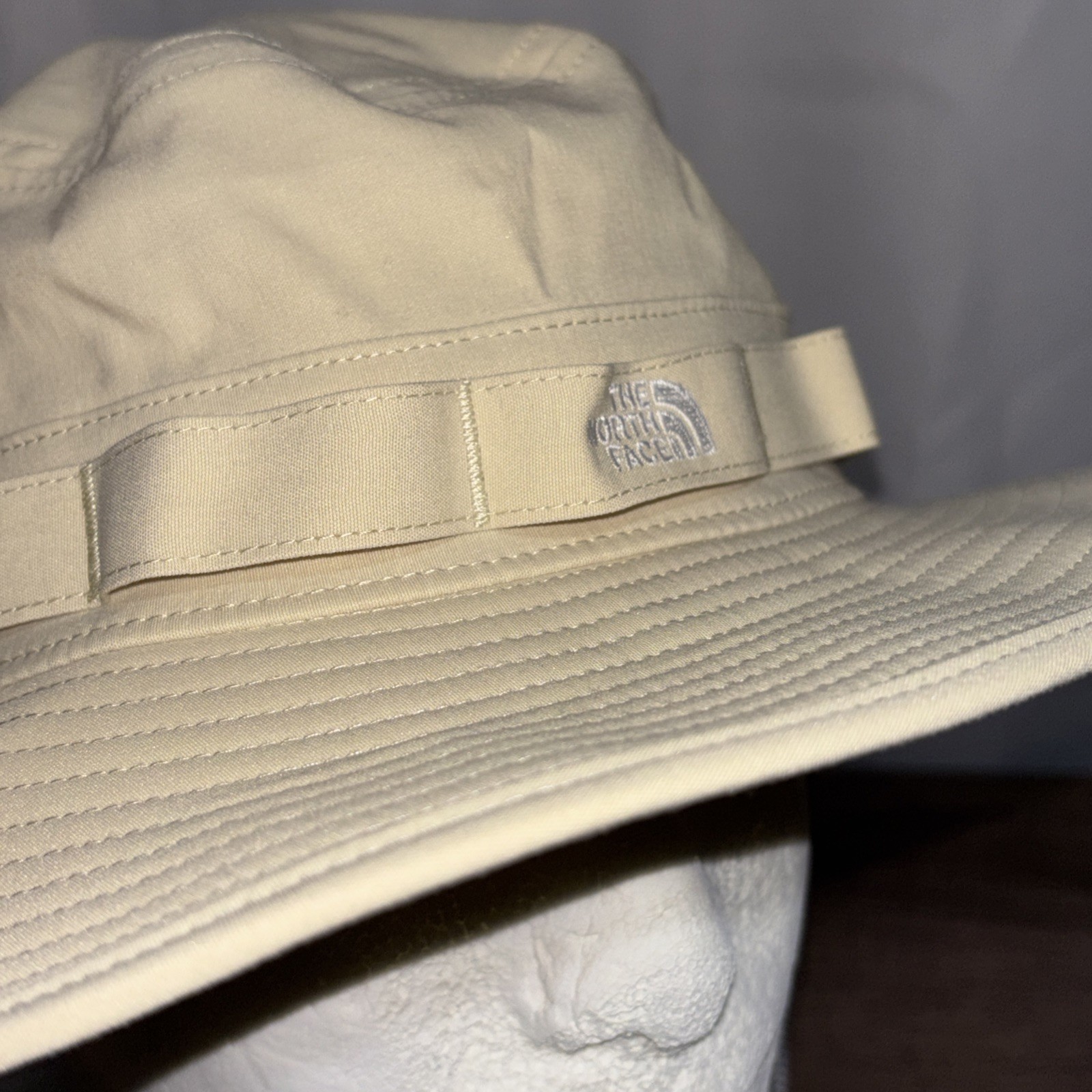 NEW The North Face Class V Brimmer Hat – Gravel, Small/Medium