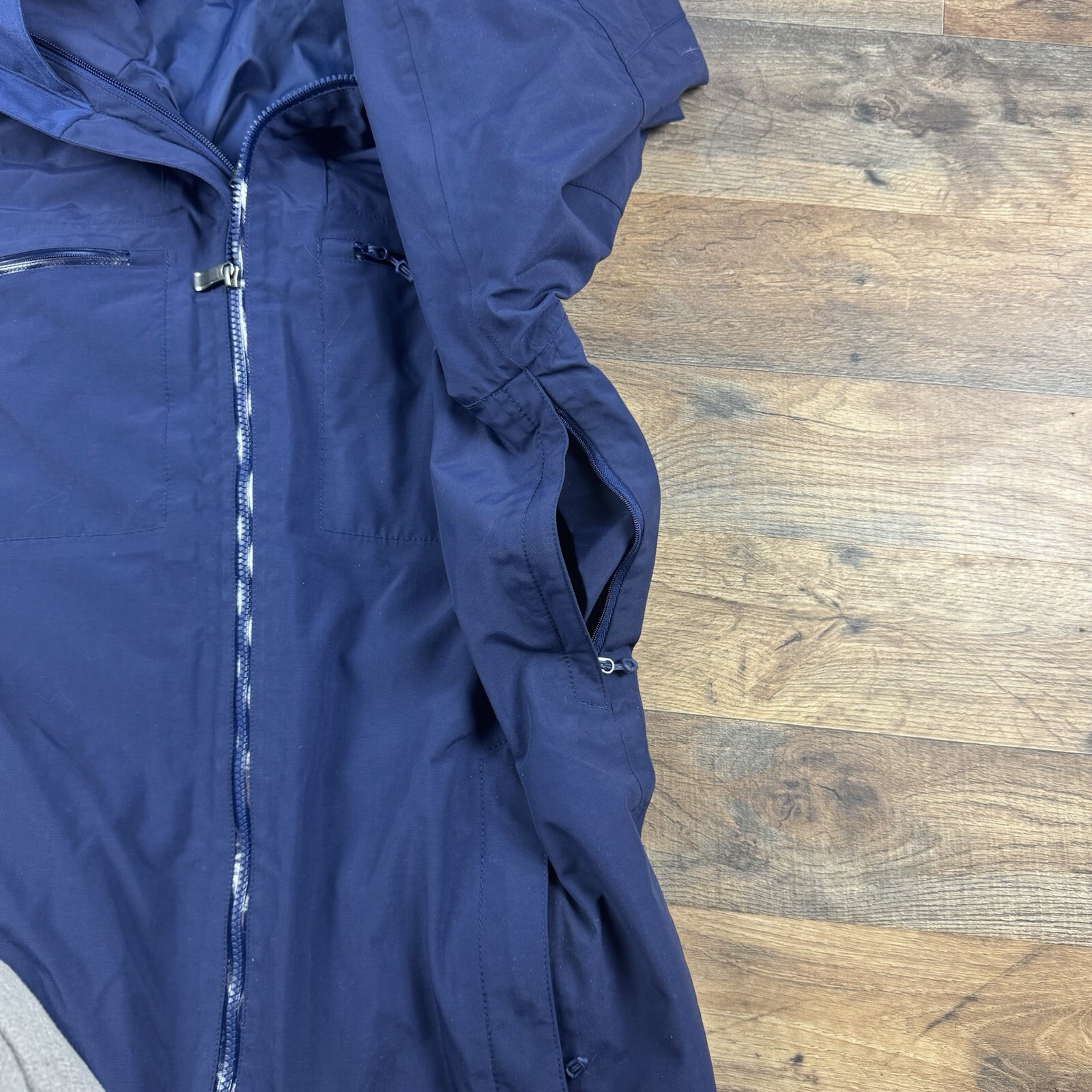 Marmot Women’s Size Large Shell Jacket Blue Chest Zip Pockets