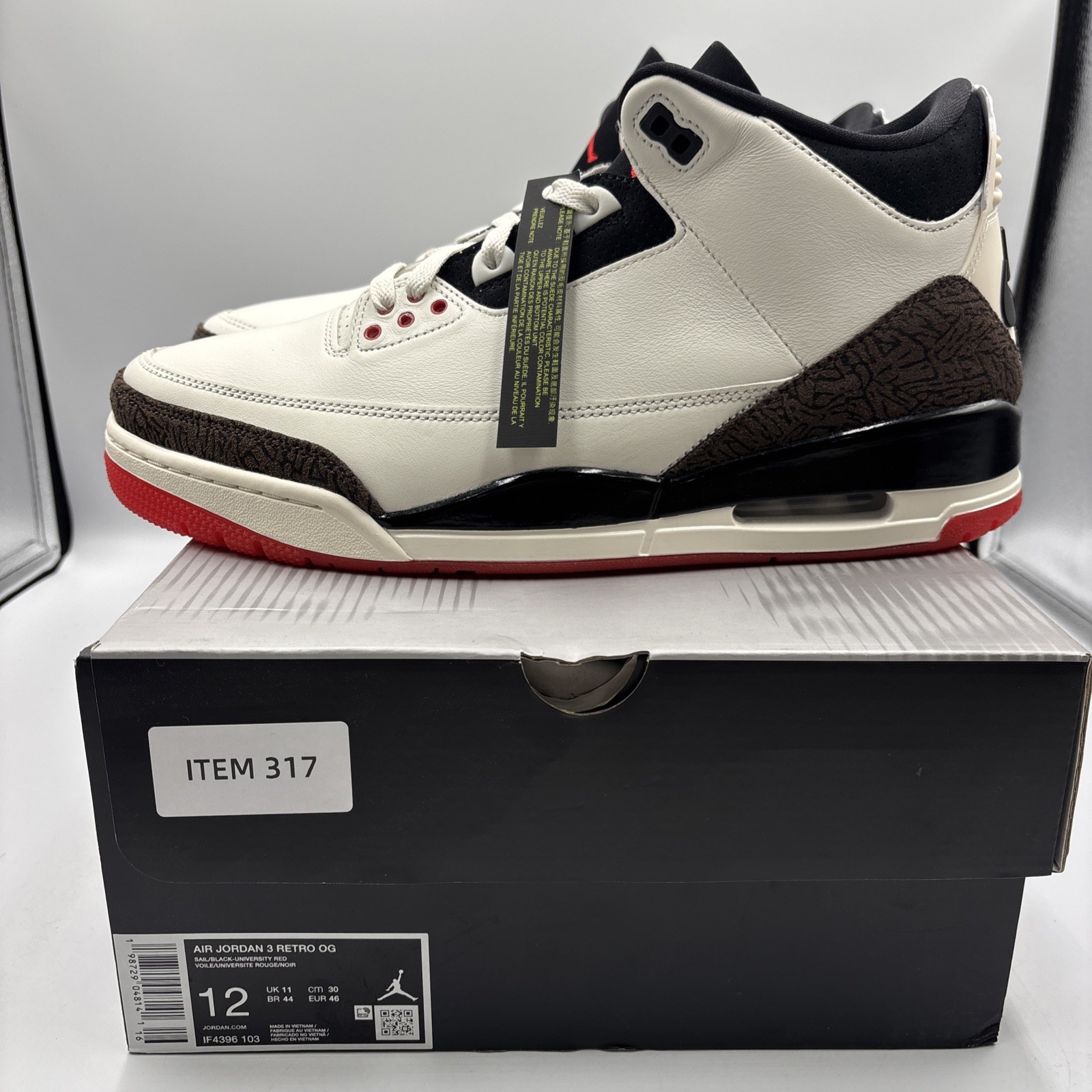 Size 12 – Air Jordan 3 Retro World’s Best Dad