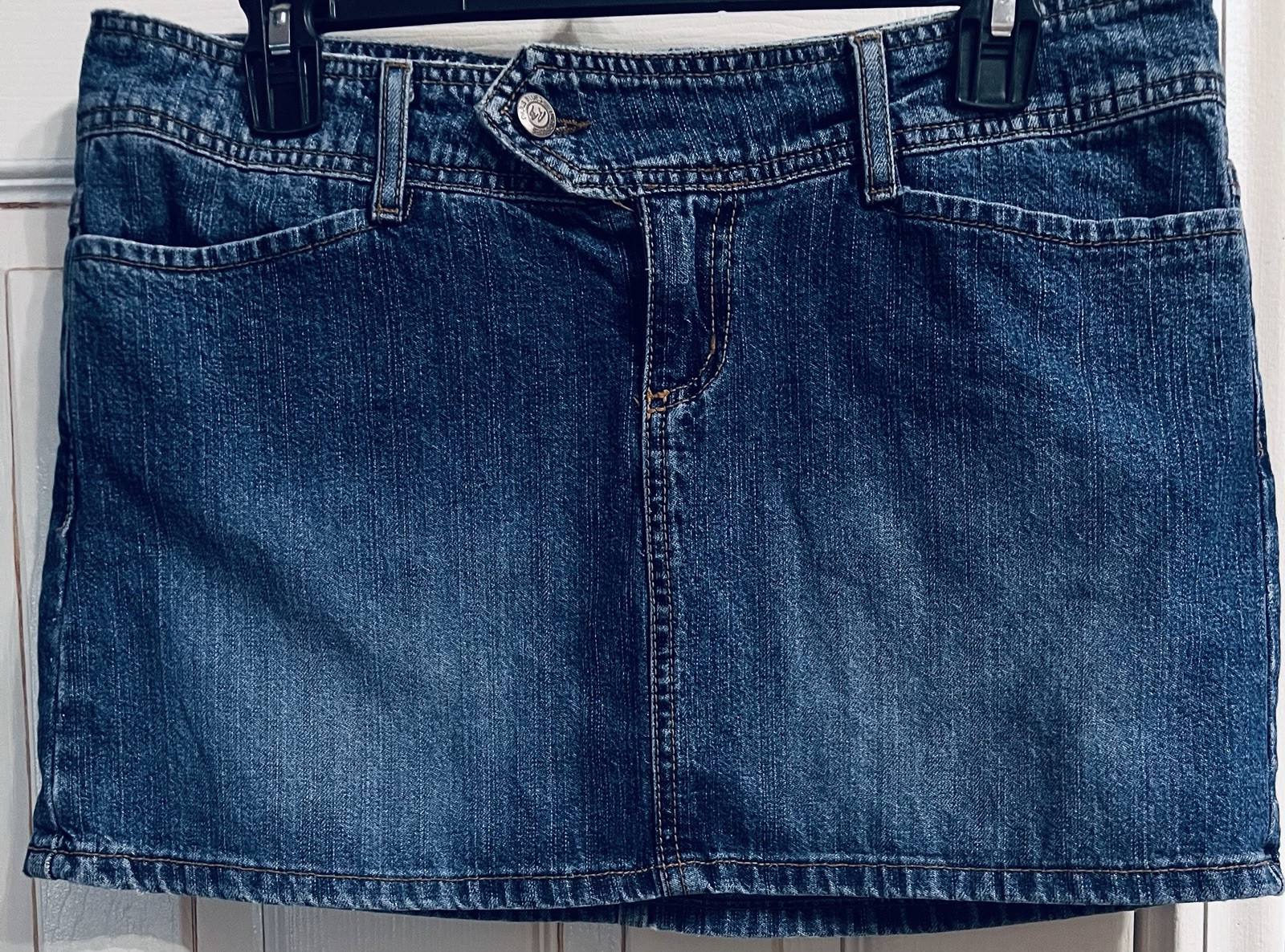 Paris Blues Y2K Low Rise Denim Mini Skirt Size 11 Medium Wash Asymmetrical Waist