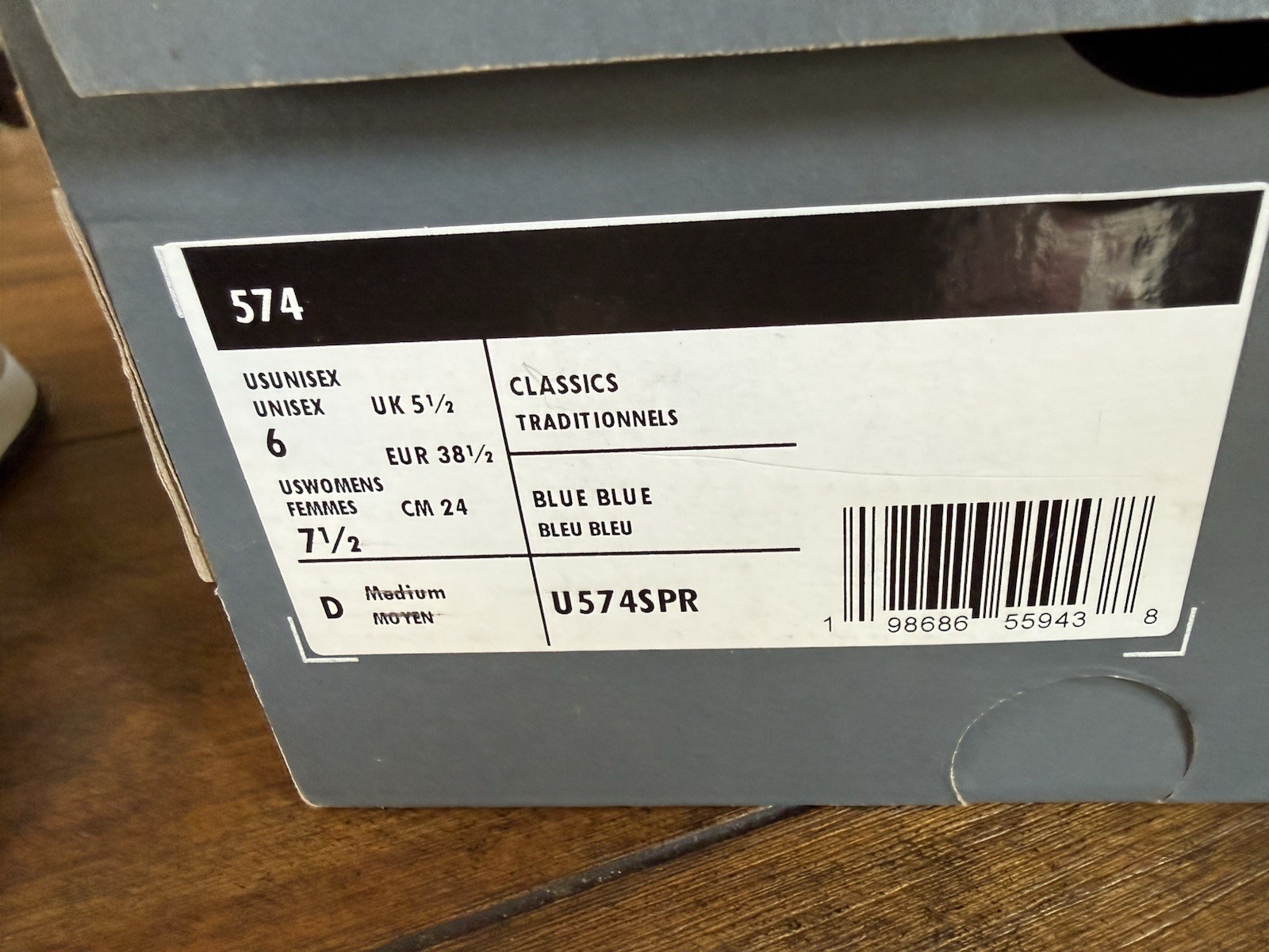 New Balance 574 -Classics-Blue – New In Box – Unisex 7.5