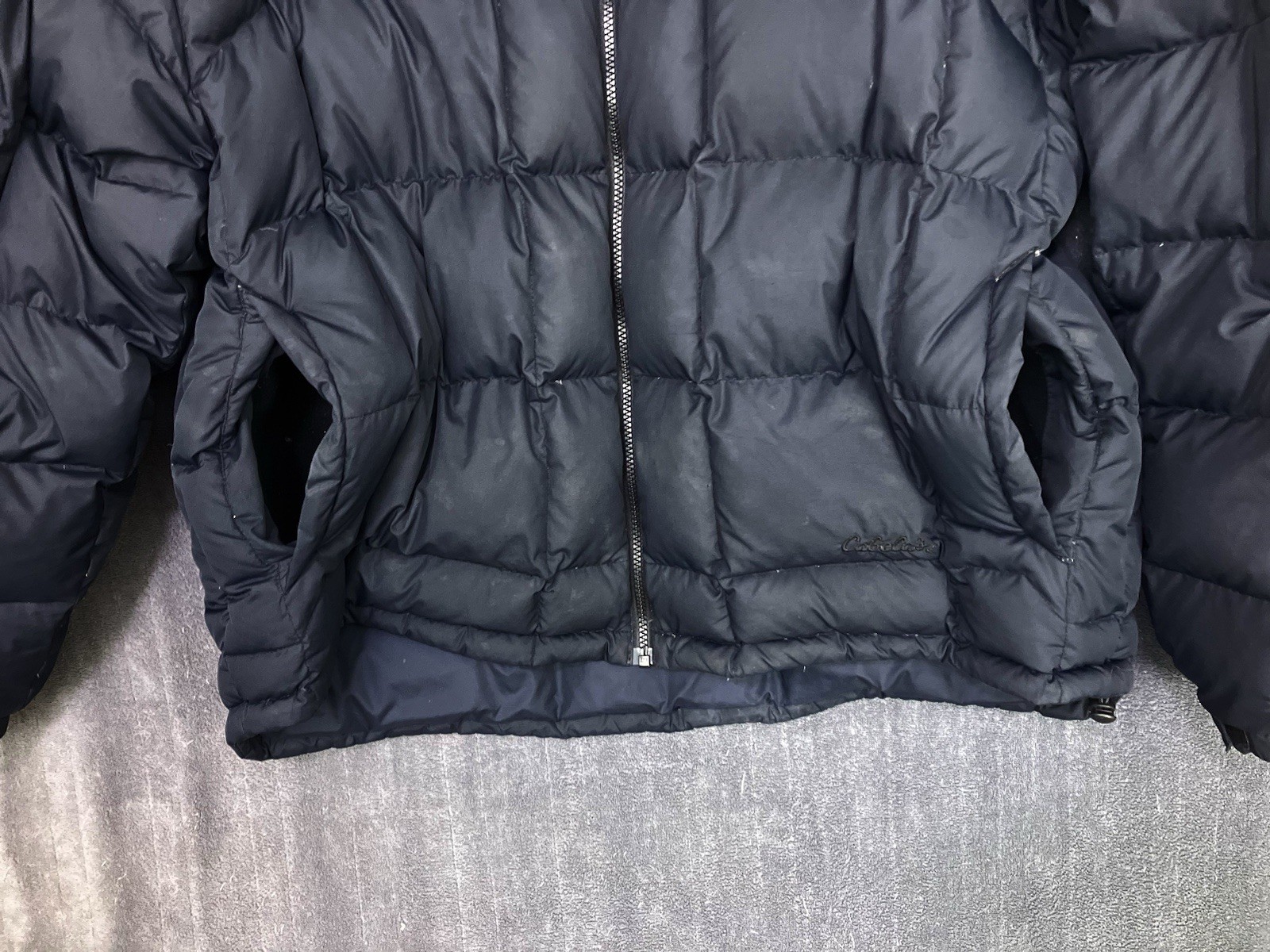 CABELAS Premier Northern Goose Down Men XL 650 Fill Quilted Puffer Jacket ISSUES