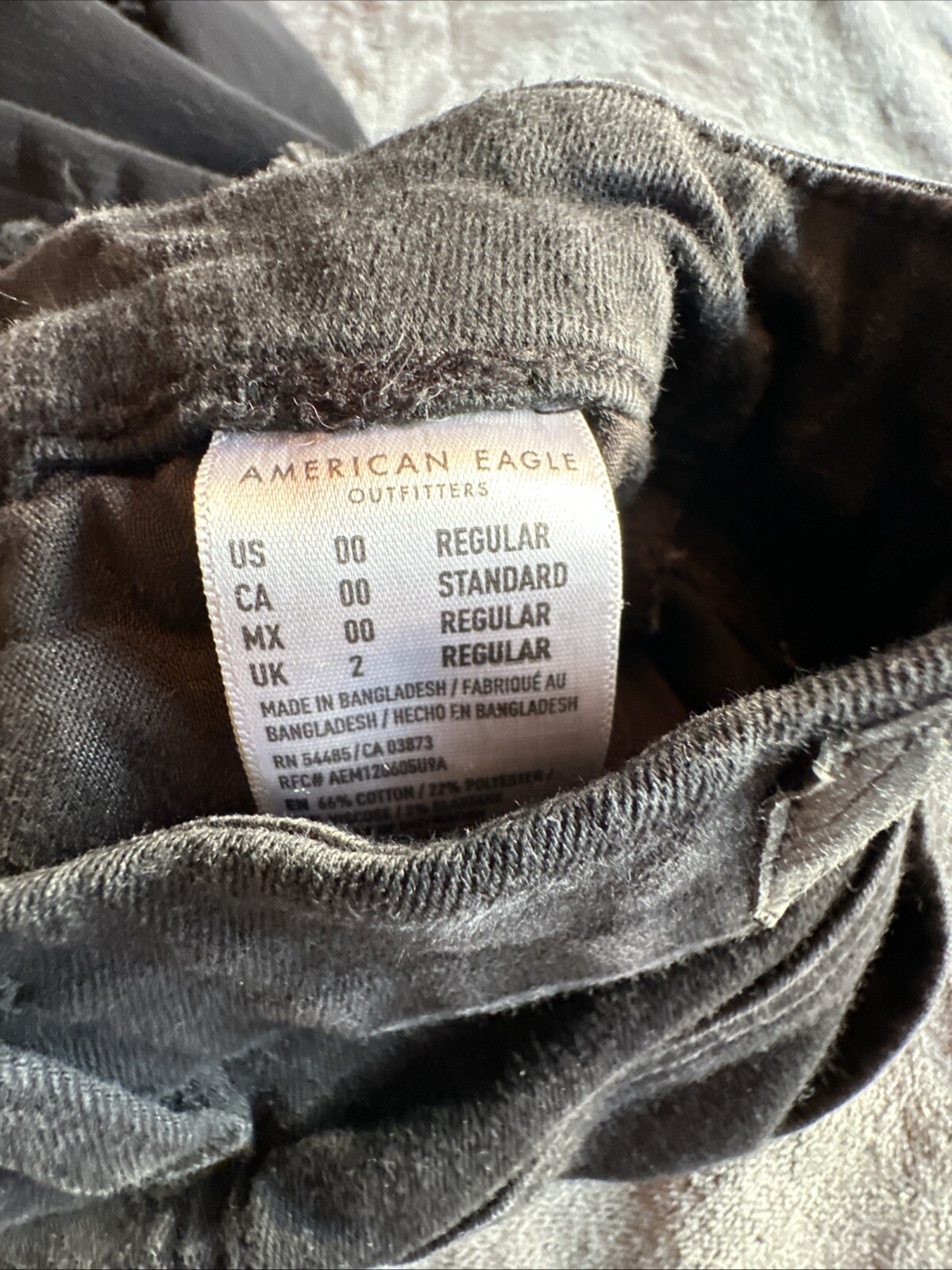 American Eagle Distressed Jegging Sz00 Short Next Level Stretch Black Jeans