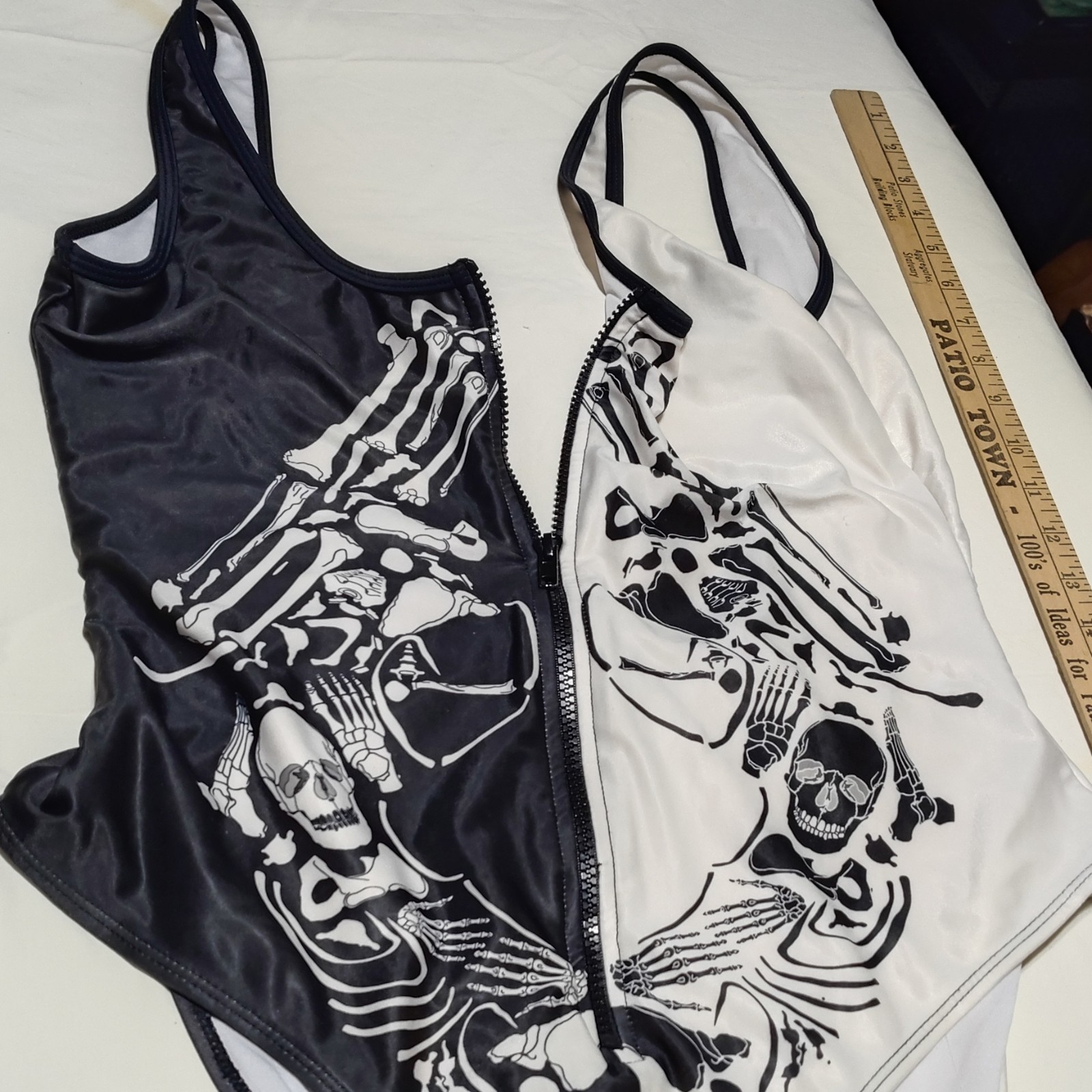 Black White Skeleton Print One Piece Lg Swimsuit Zip Front Vintage Womens teen