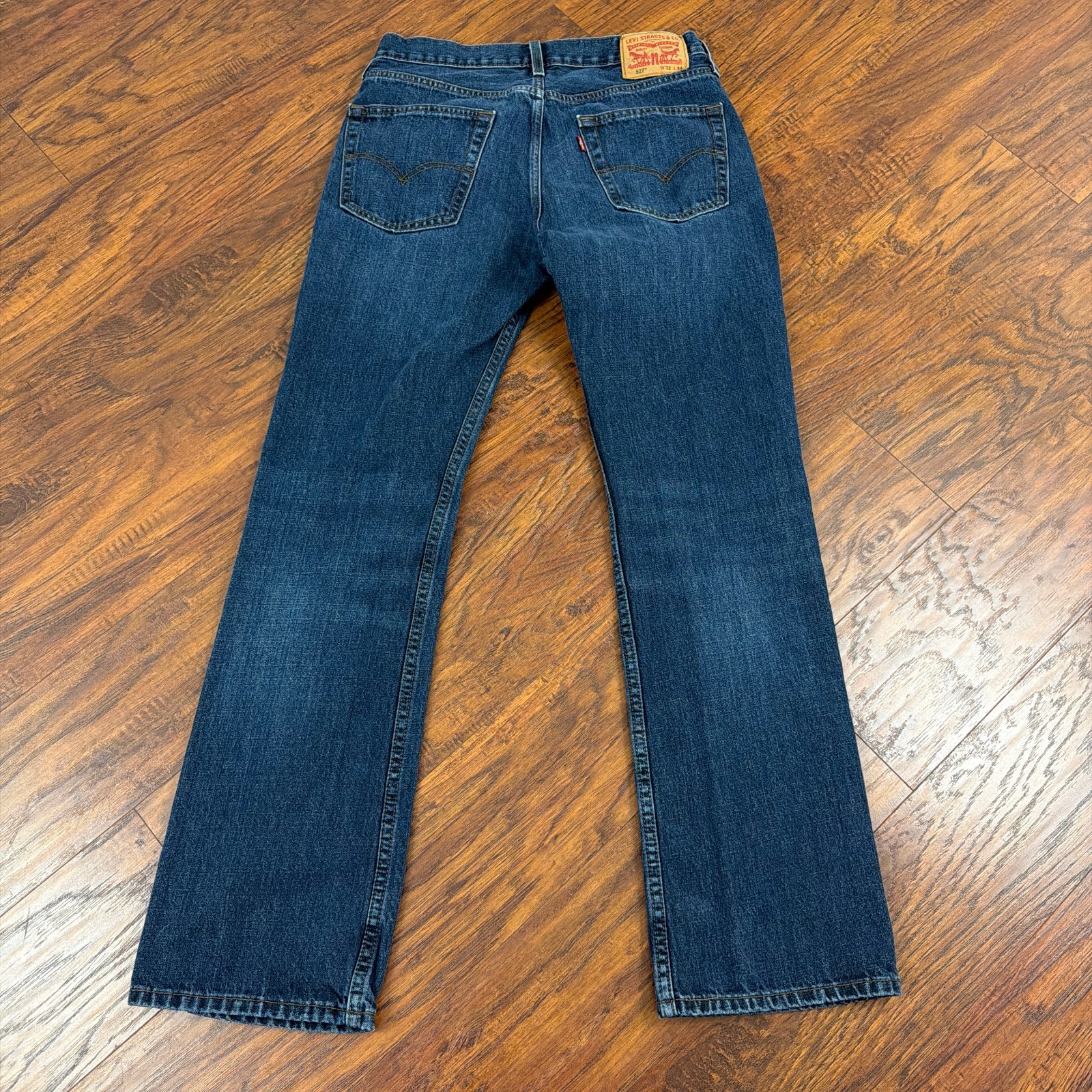 Levis 527 Jeans Mens 32 Boot Cut Slim Fit Mid Rise 100% Cotton Denim Cowboy