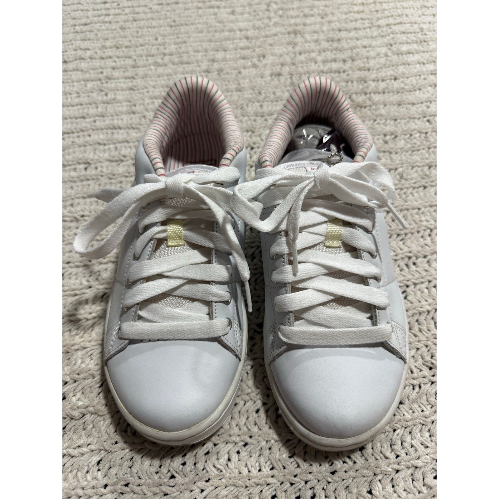 DVS Shoe Company Gavin Classic Leather Sneaker Womens 9 EU 40.5 White Trainers