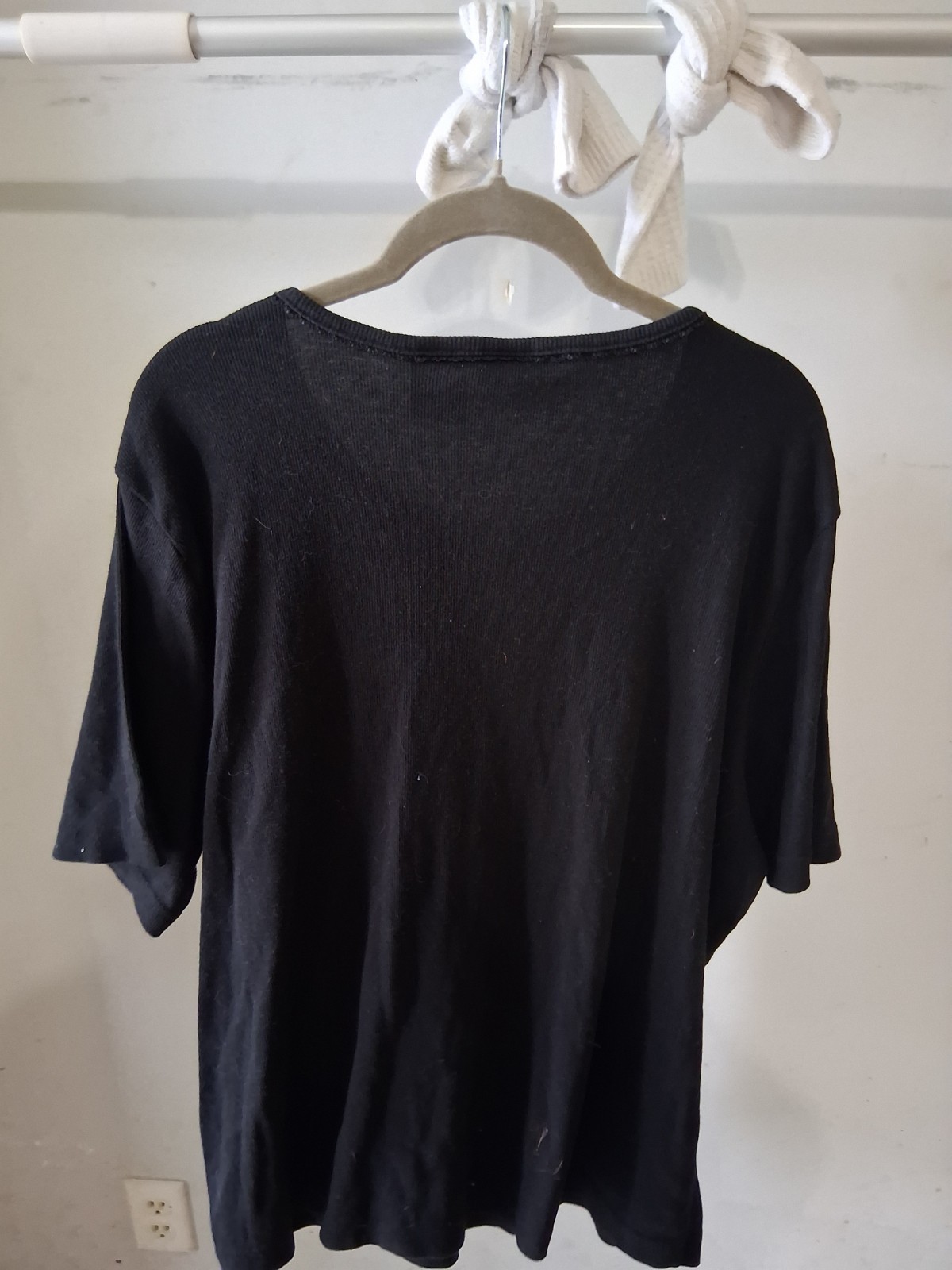 White Stag Women’s Plus 2X Black Solid Scoop Neck Short Sleeve Knit T-Shirt