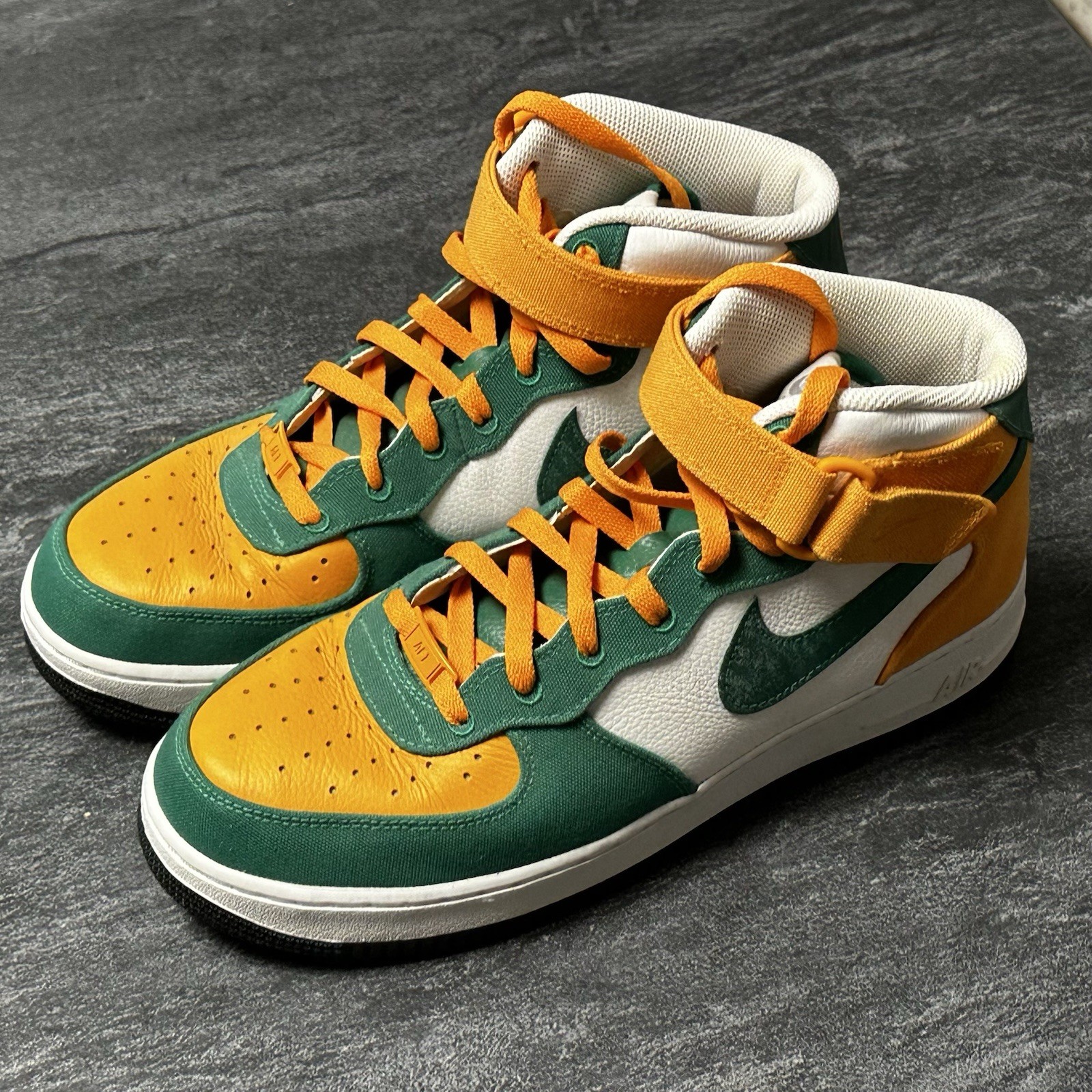 Nike Air Force 1 Mid Top Sneakers Men’s Green Yellow White Colorblock Strap