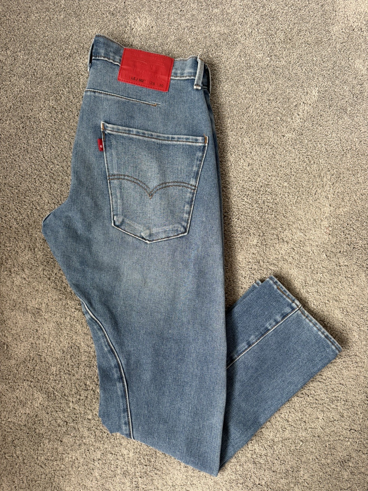 Levis Engineered Jeans Mens Blue W28 (W30) L30 Twisted Leg LEJ 502 Stretch