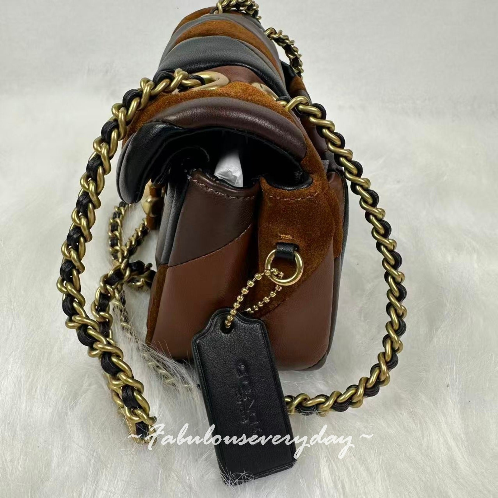 Coach Tabby Shoulder Bag 20 With Patchwork Quilting In Leather/Brass/Maple CBG88