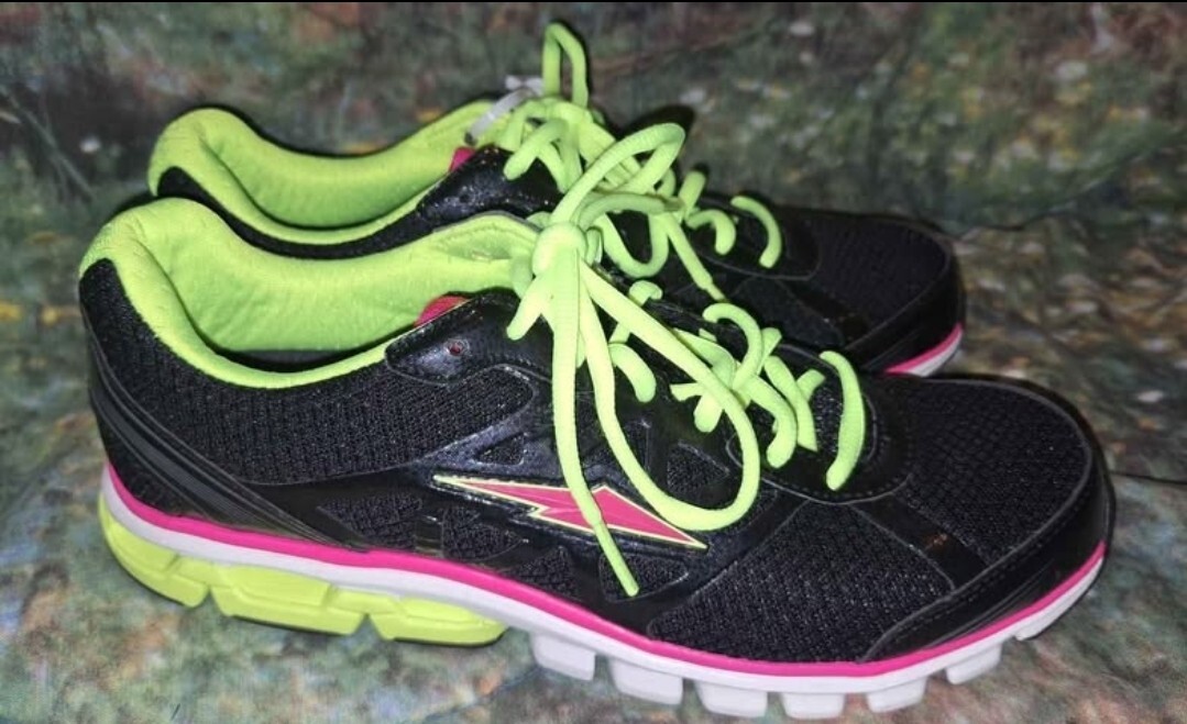 New AVIA Womens Running Shoes Model 5781 Size 8.5