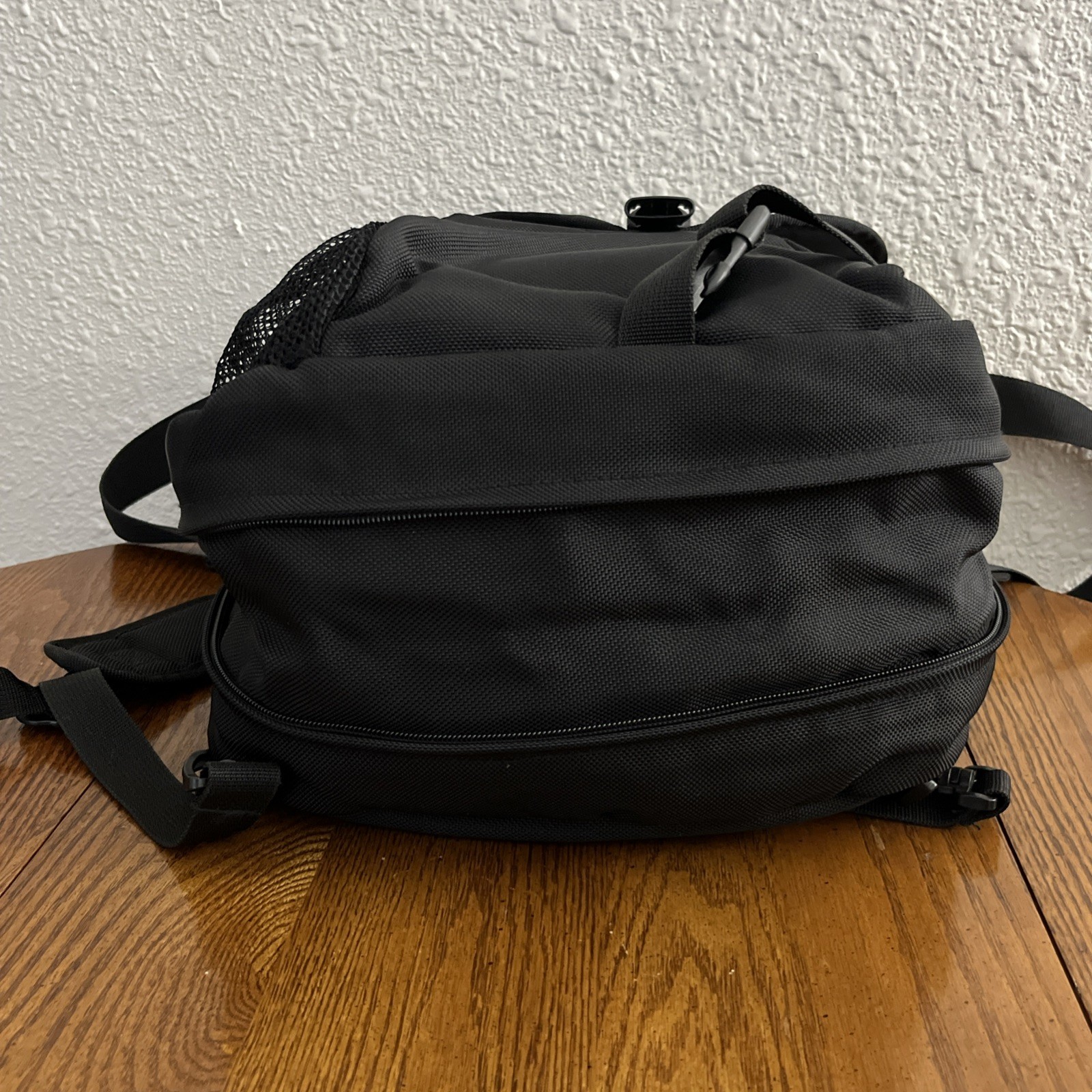 Vintage 2002 Ferrari Fila Backpack Messenger Bag Expandable Michael Schumacher