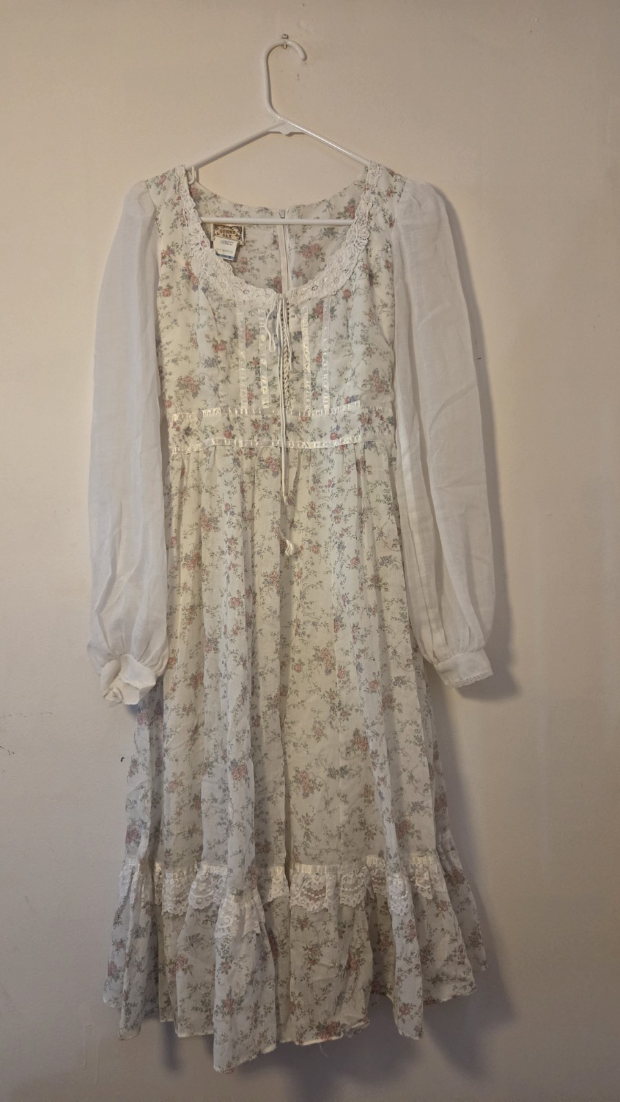 Gunne Sax Floral Lace Trim Ribbon Ruffle Square Neck Sheer Puff Dress
