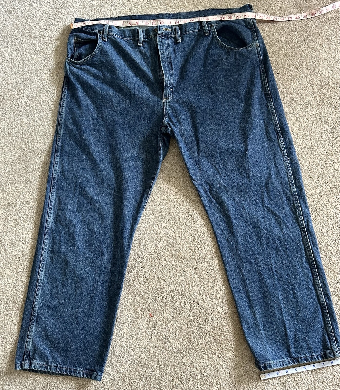 Wrangler Denim Rugged Wear Men’s 48×30 Relaxed Fit Straight Leg 5-Pocket