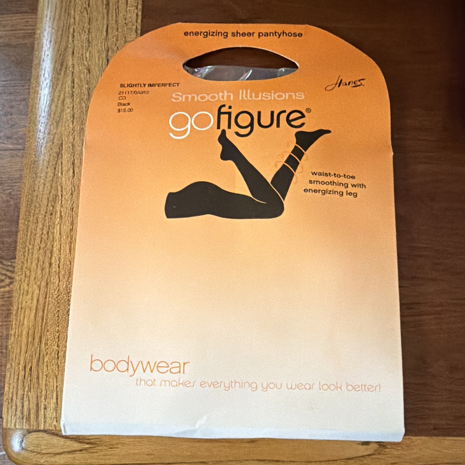Hanes Smooth Illusions GoFigure Sheer 15D Control Top Support Black CD