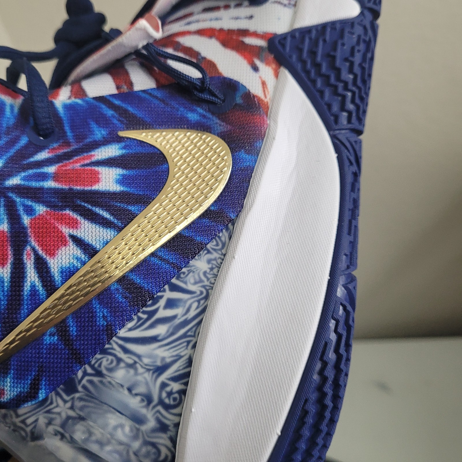Nike Kybrid S2 CQ9323-400 Irving “Tie Dye USA” Red Blue White 2020 Men Size 11