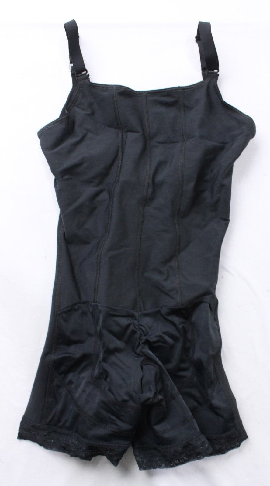 Leonisa Women’s Firm Compression Boyshort Body Shaper DH3 Black Small NWT