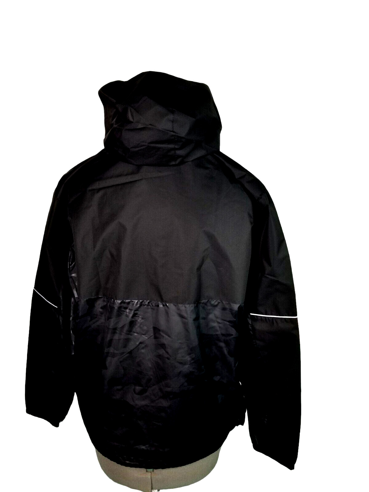 Mountain Club Black Gray Men’s Jacket Size L PIT TO PIT 24 IN