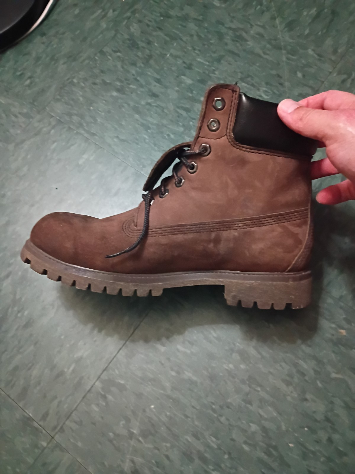 Timberland Men’s 6 Inch Genuine Leather Boot
