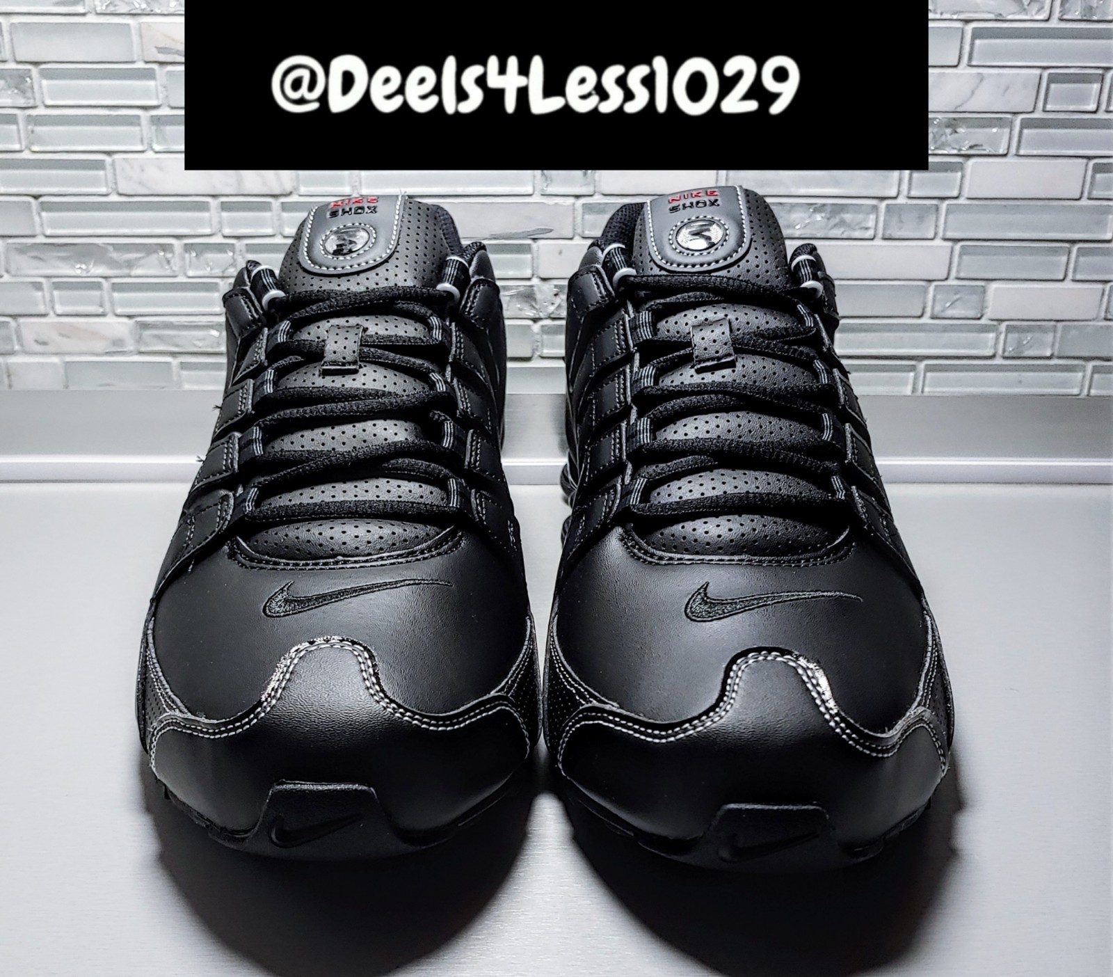 Nike Shox NZ Running Mens Size 12 Black Varsity Red 378341-017